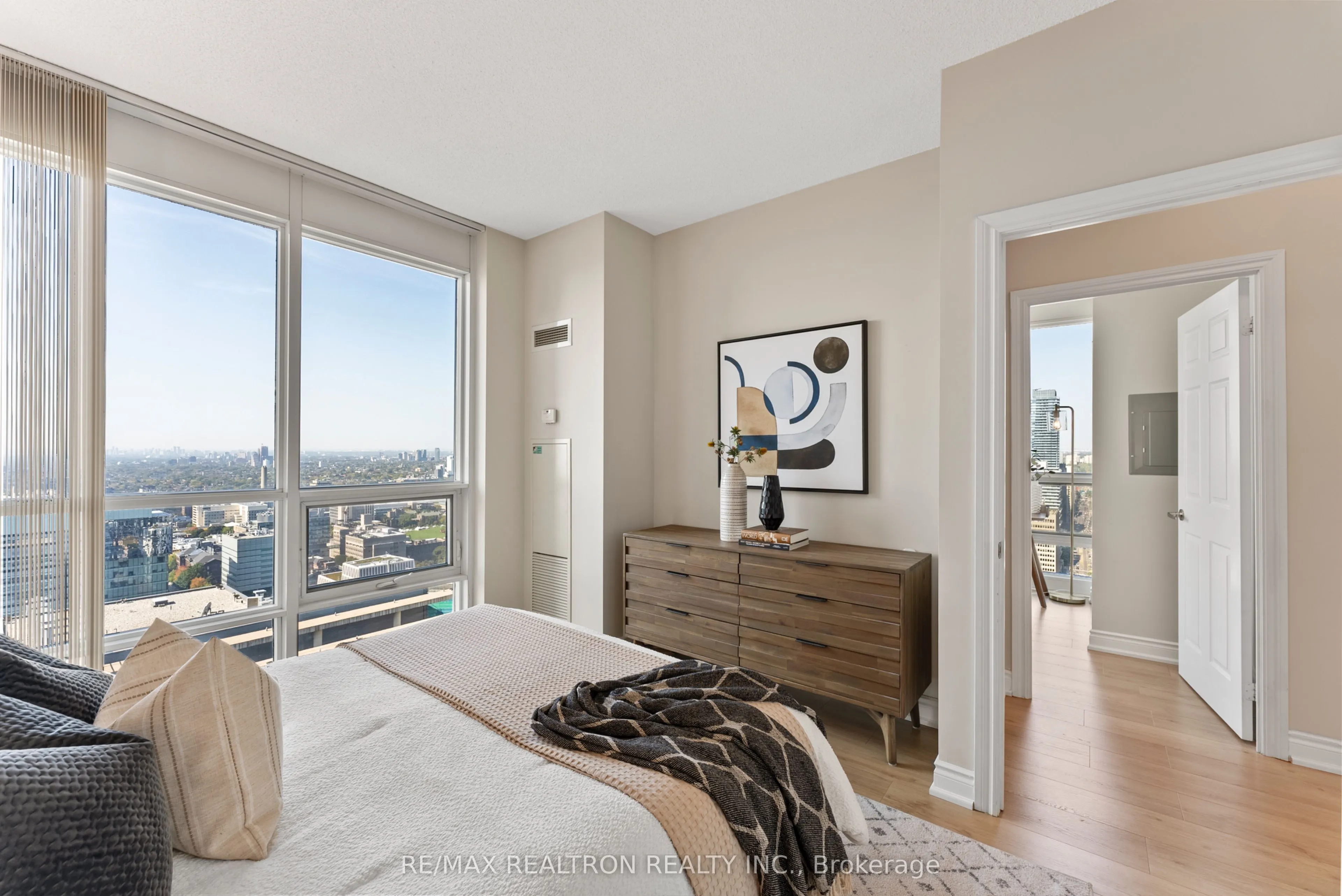 763 Bay Street, #4609