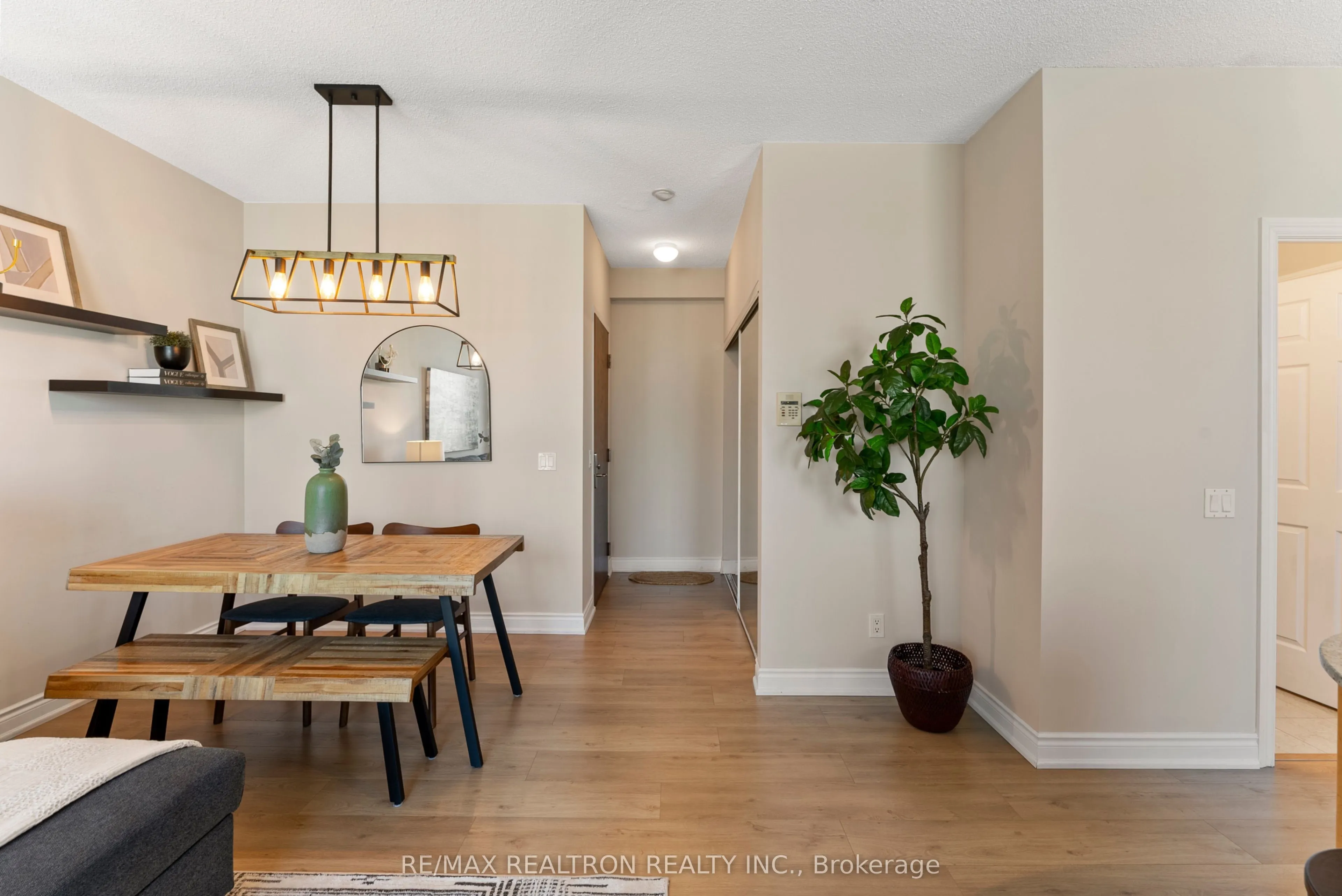 763 Bay Street, #4609