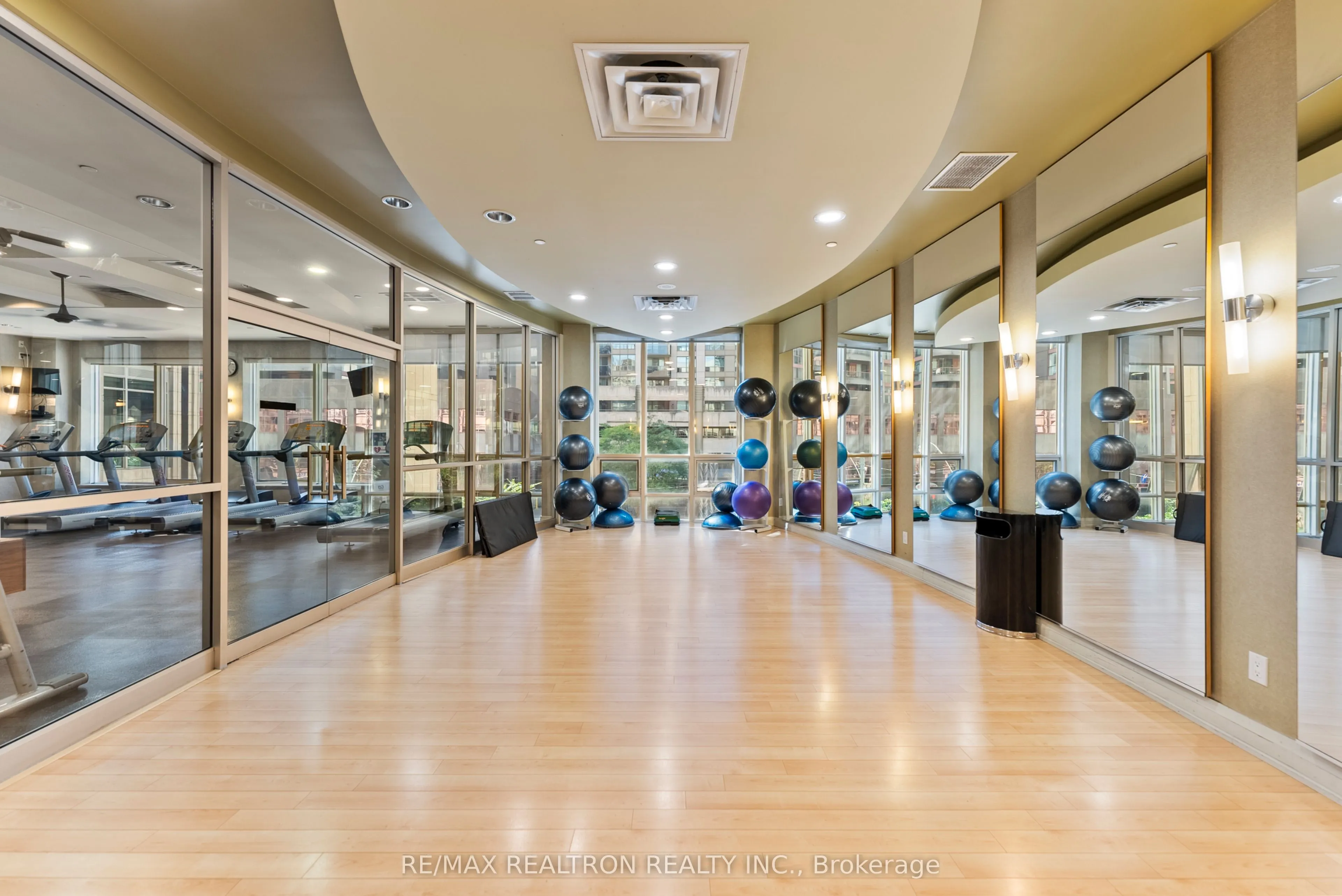 763 Bay Street, #4609