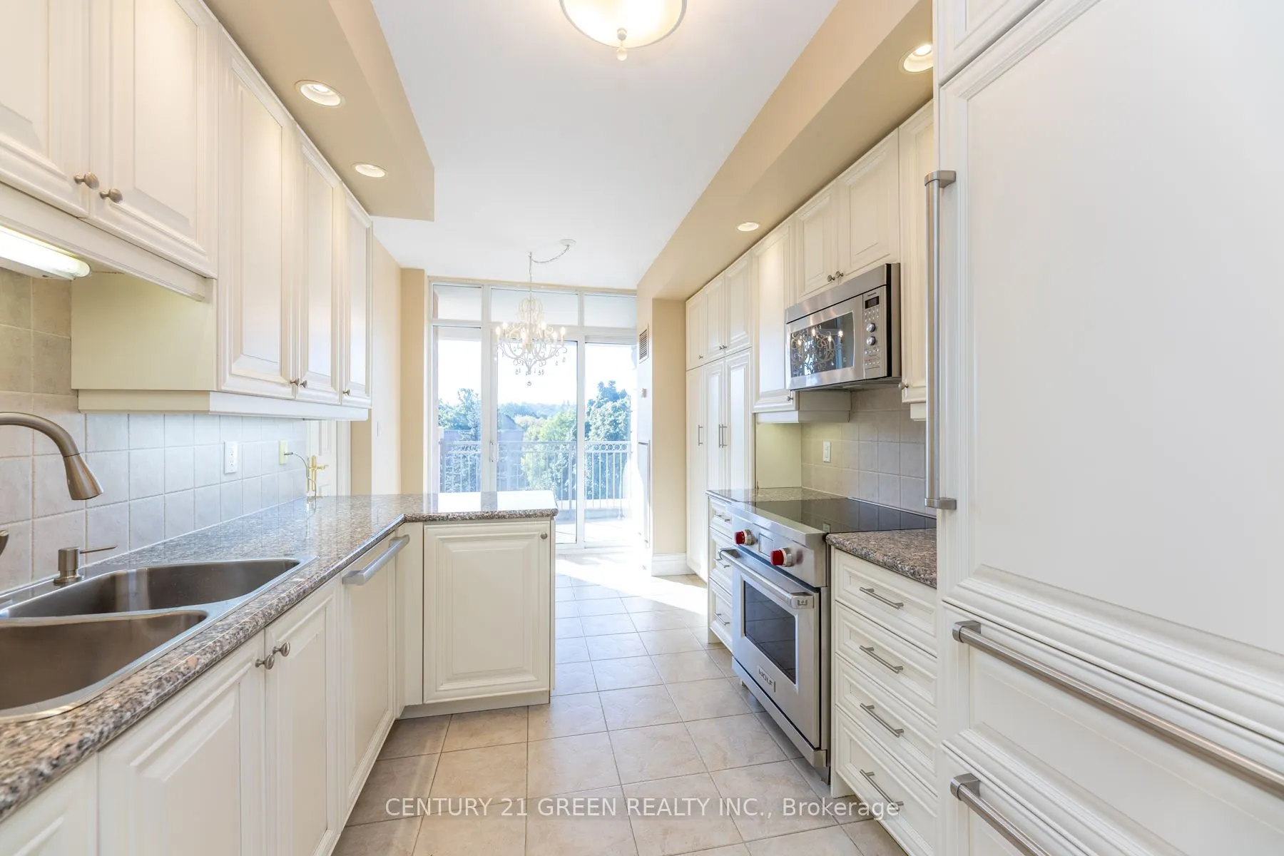 10 Old York Mills Road, #402