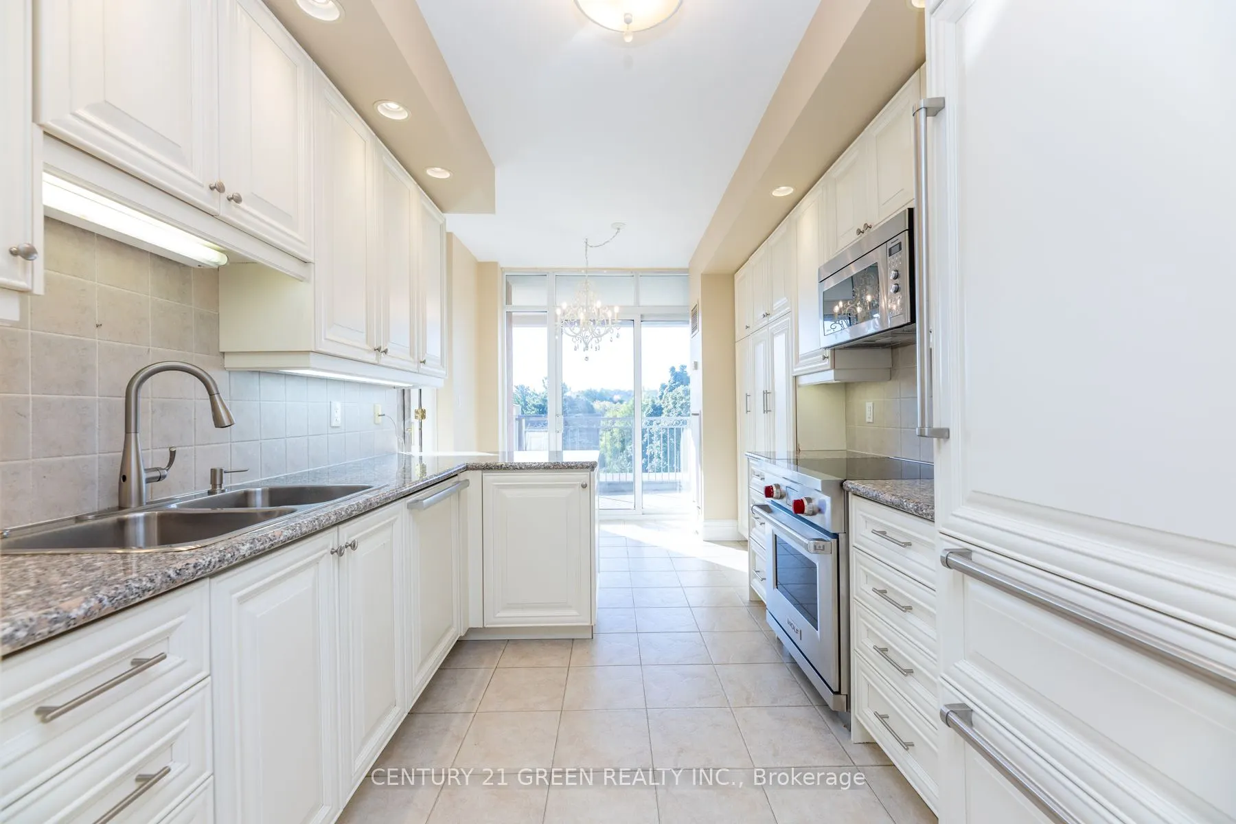 10 Old York Mills Road, #402