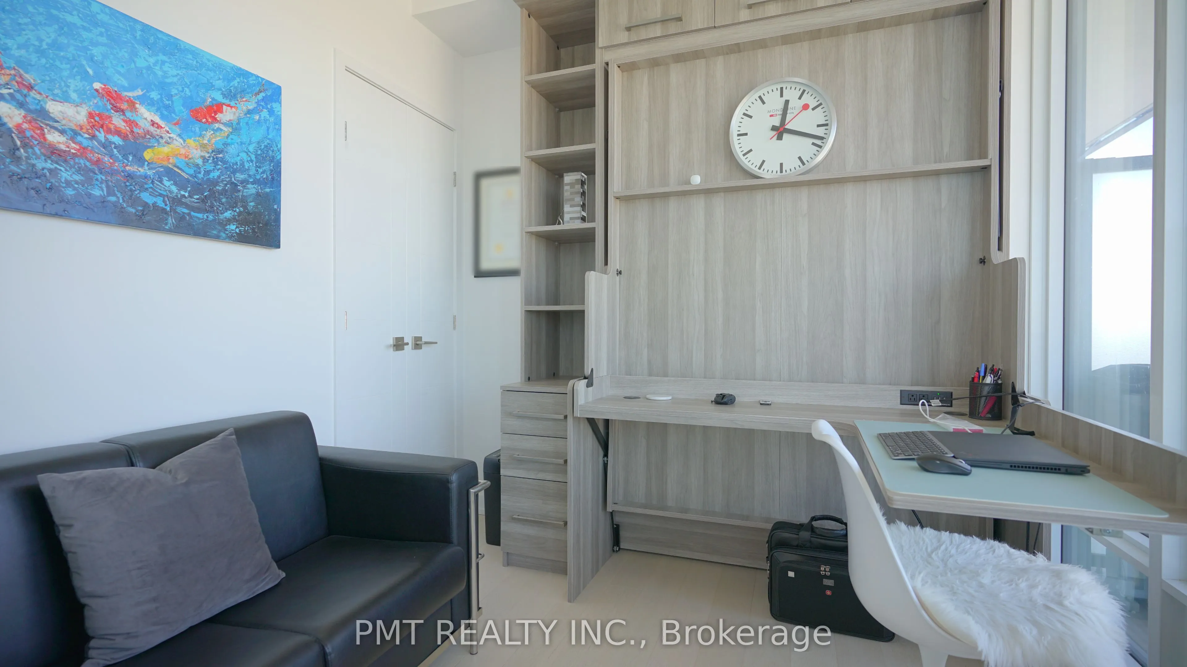 488 University Avenue, #5102