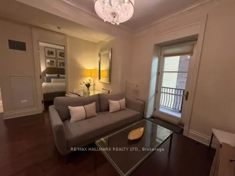 22 Leader Lane, #308