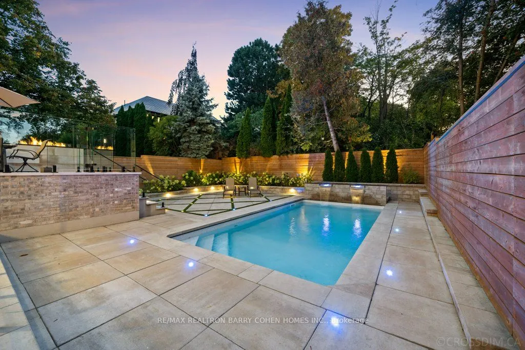 50 Daneswood Road W