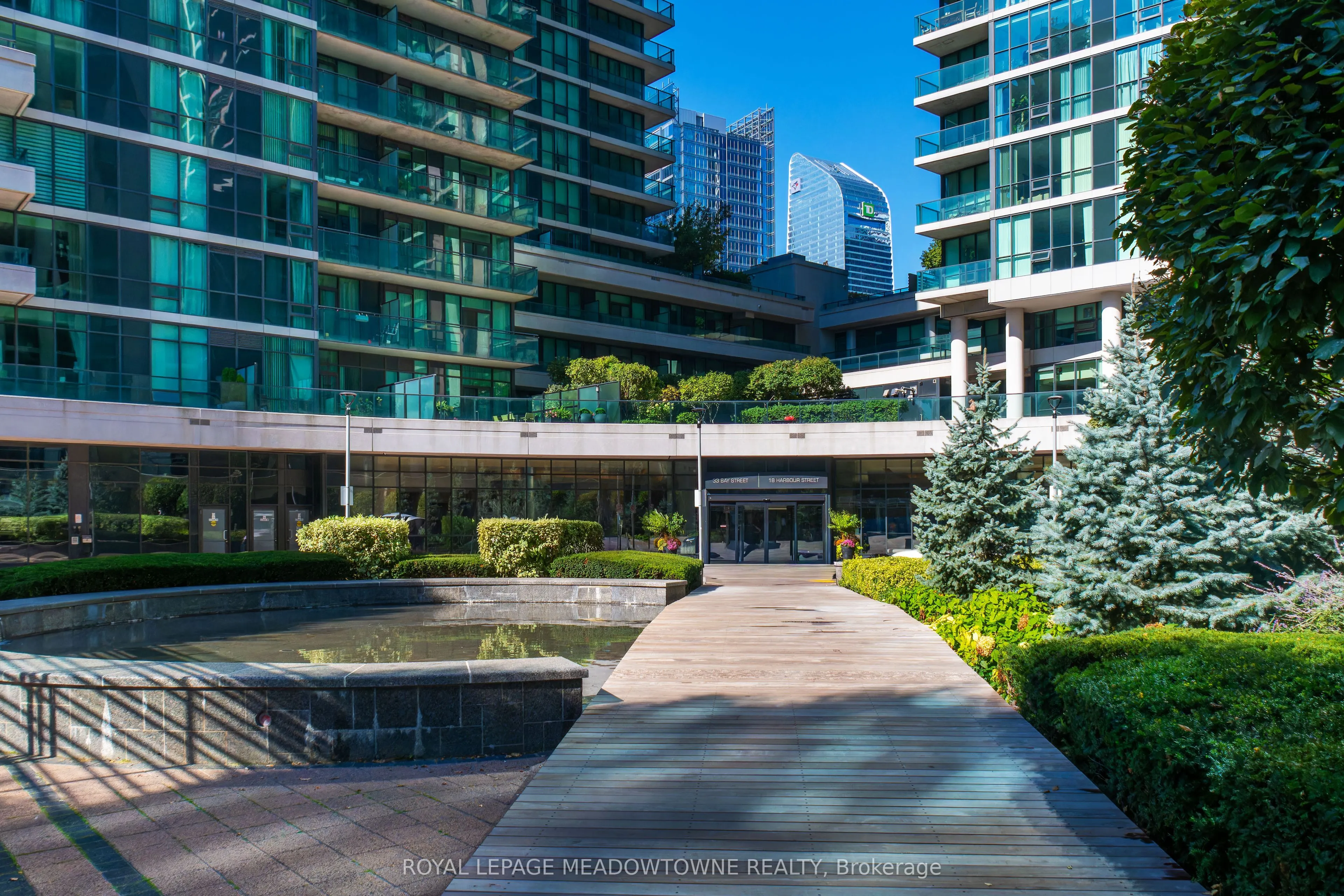 18 Harbour Street, #1805