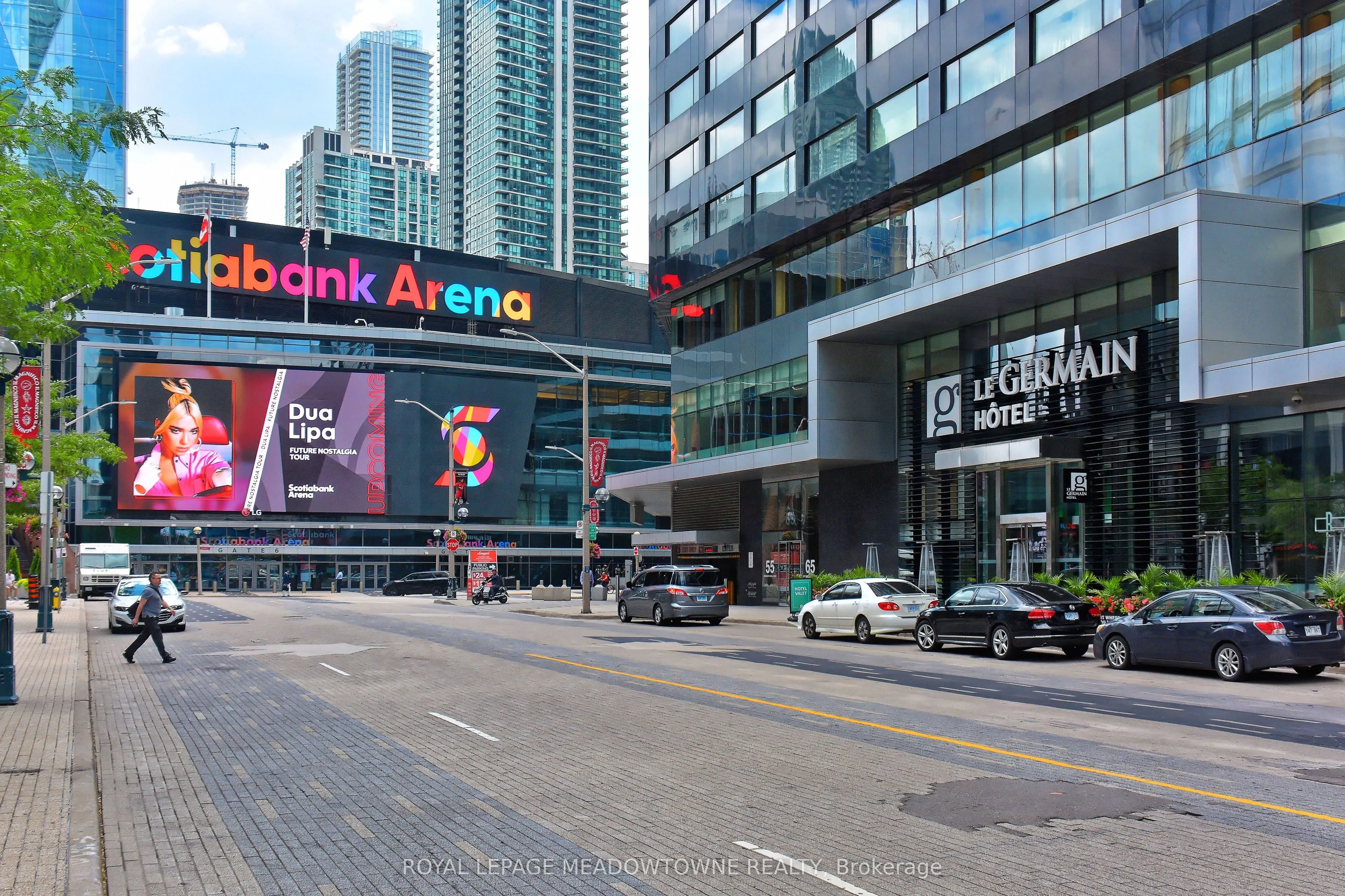 18 Harbour Street, #1805