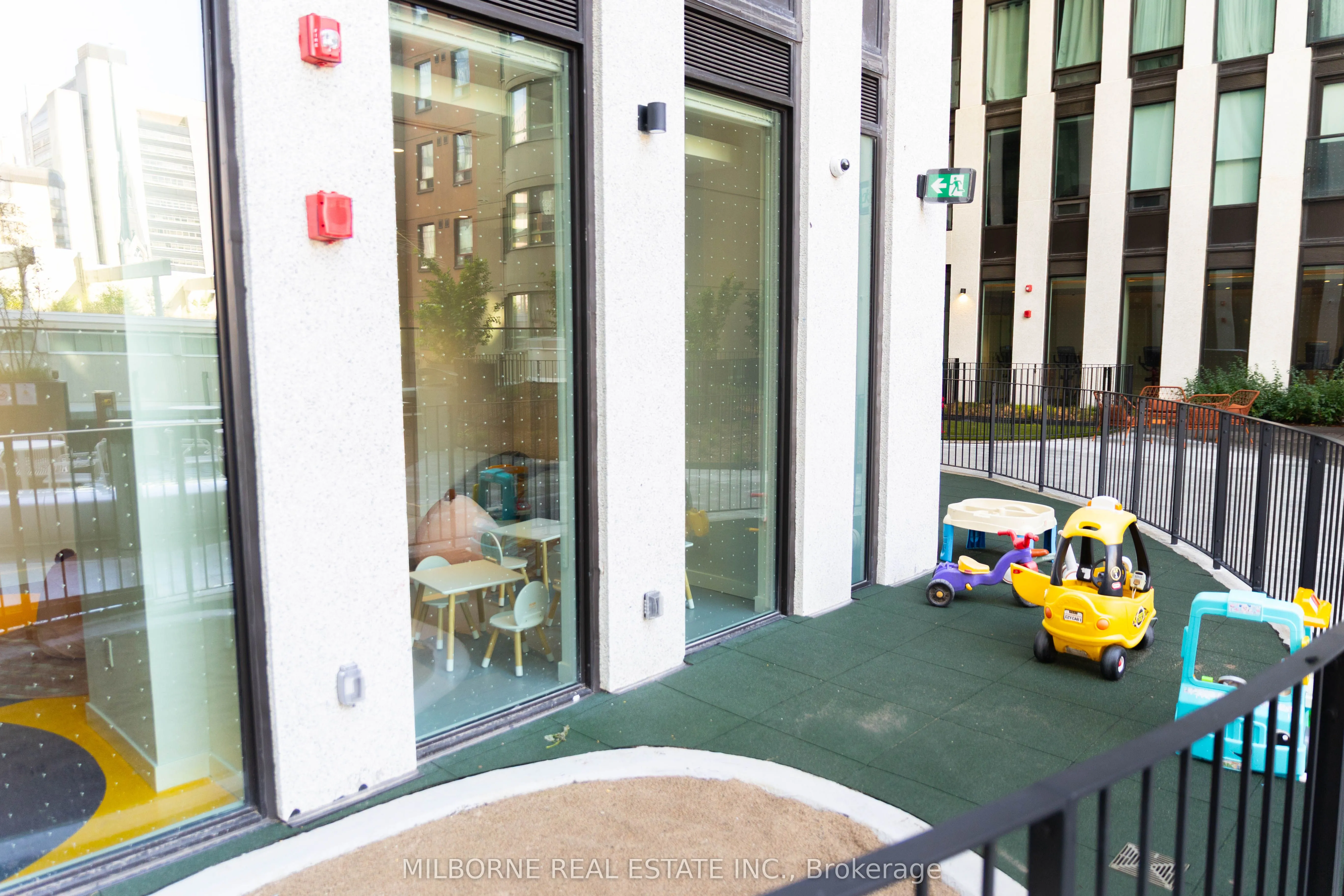 121 St. Patrick Street, #1216