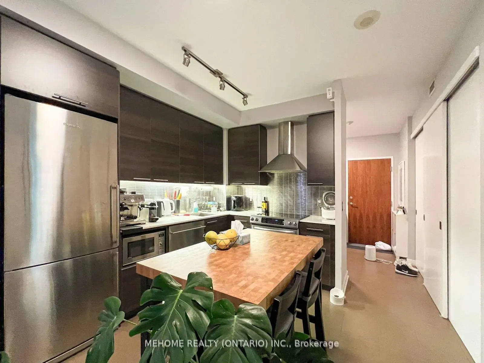 1 Market Street, #1613