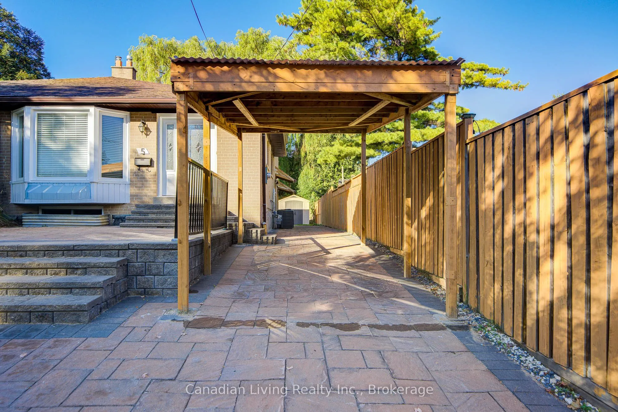 5 Northey Drive SW