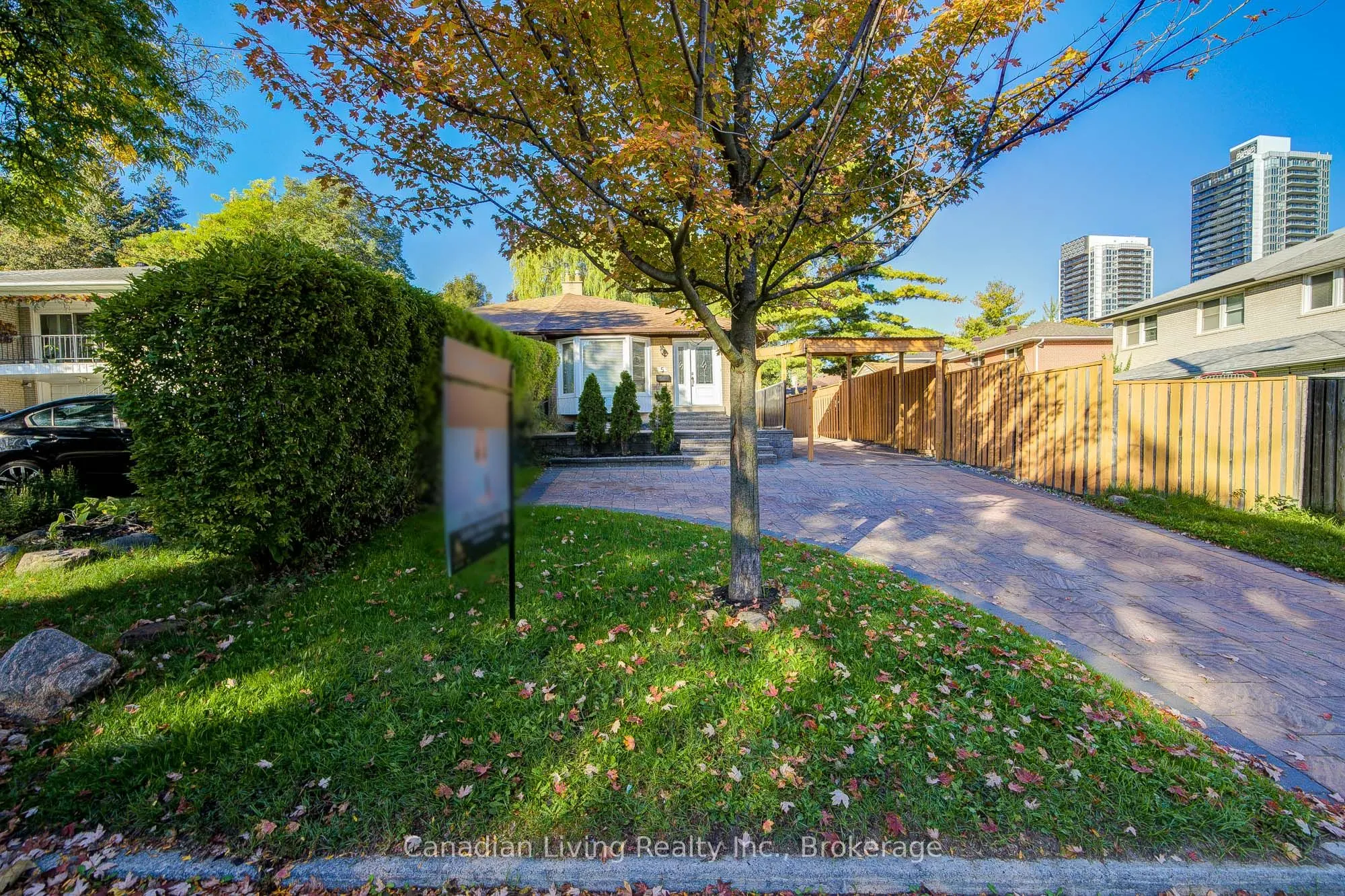 5 Northey Drive SW