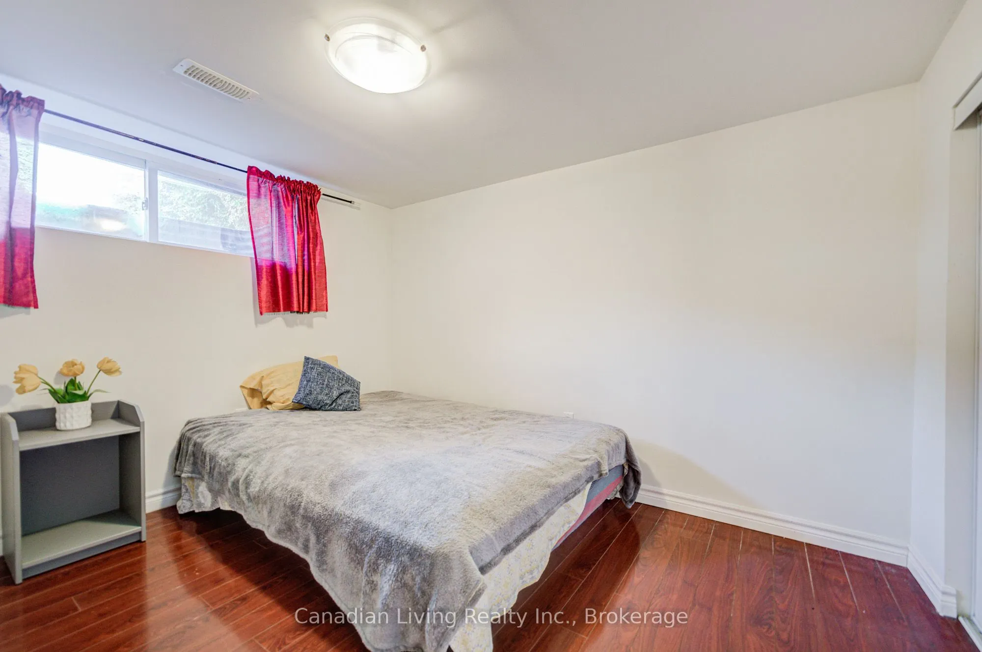 5 Northey Drive SW