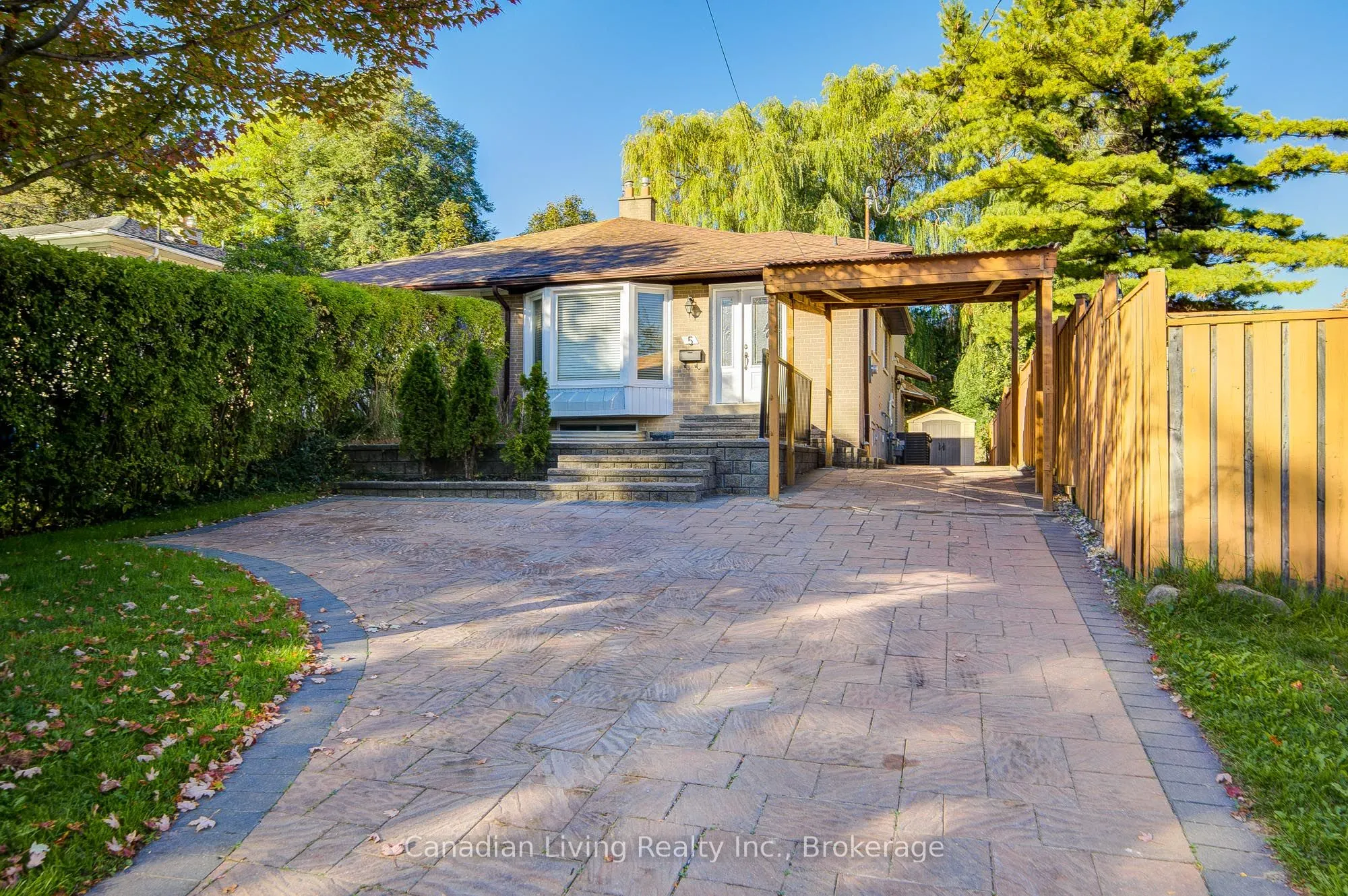 5 Northey Drive SW