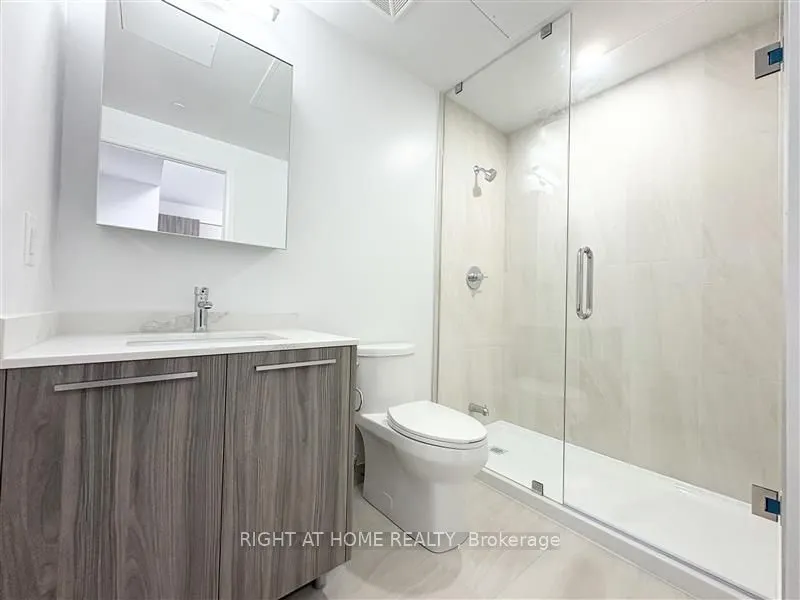 55 Broadway Avenue, #1604