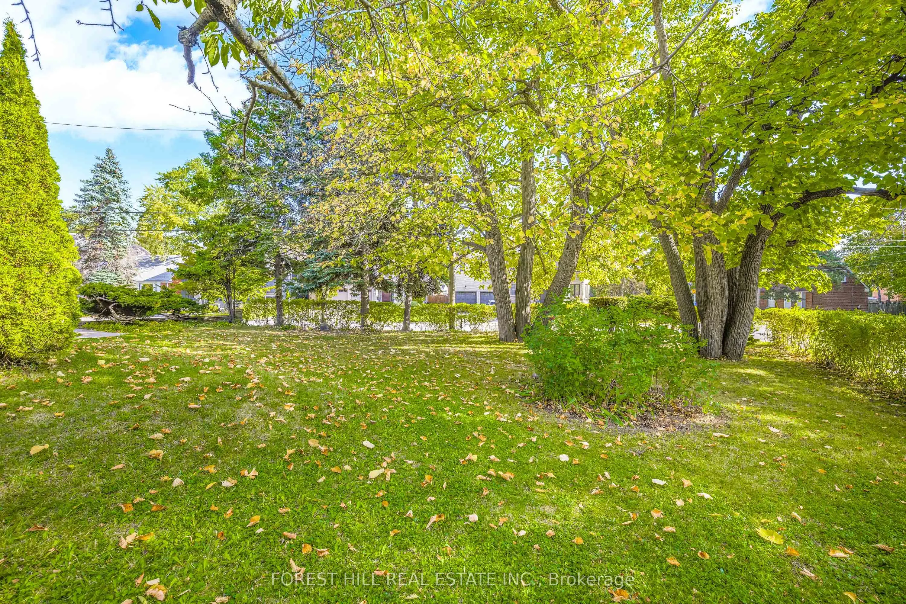 18 Irvington Crescent