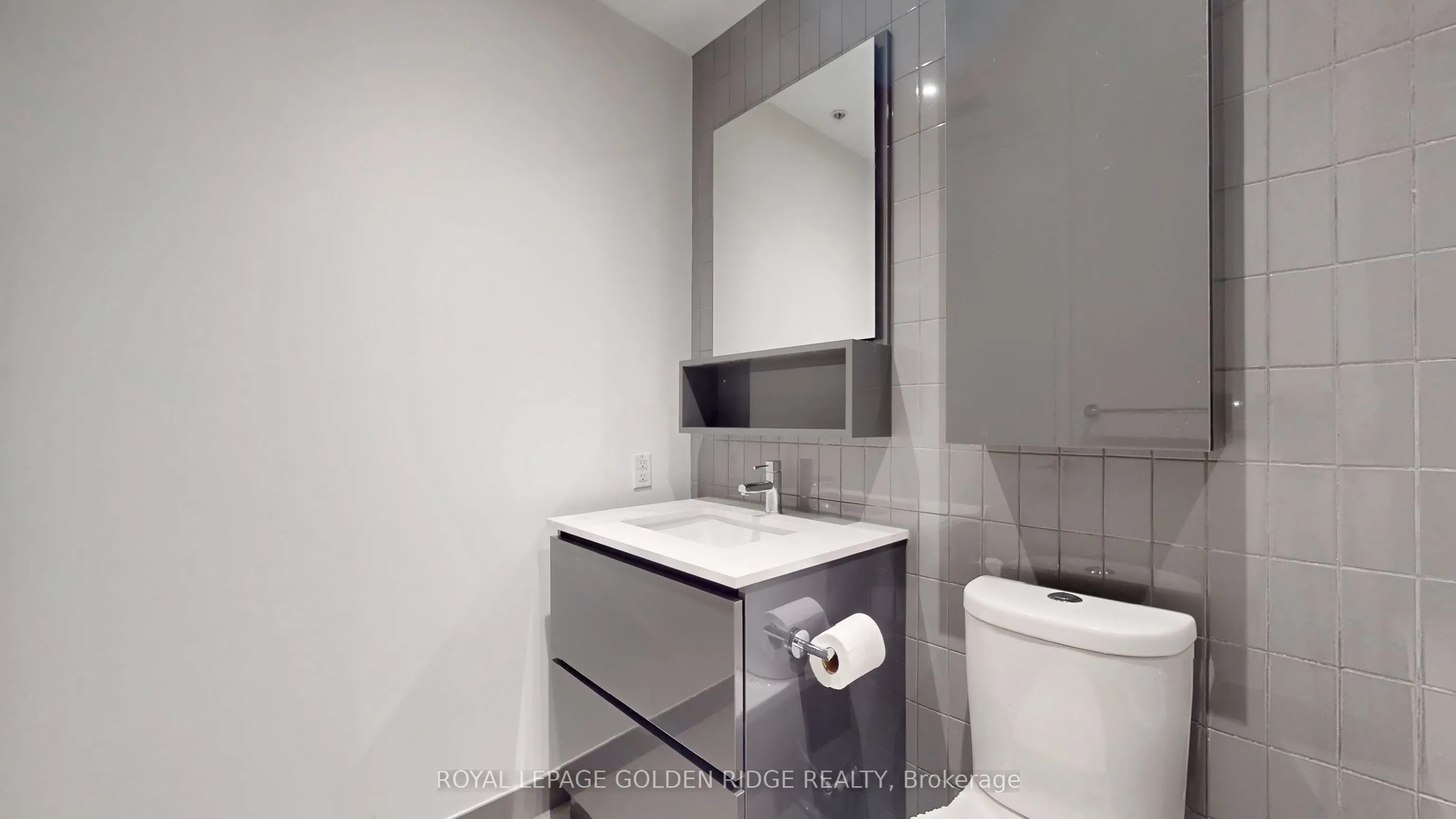 377 Madison Avenue, #224