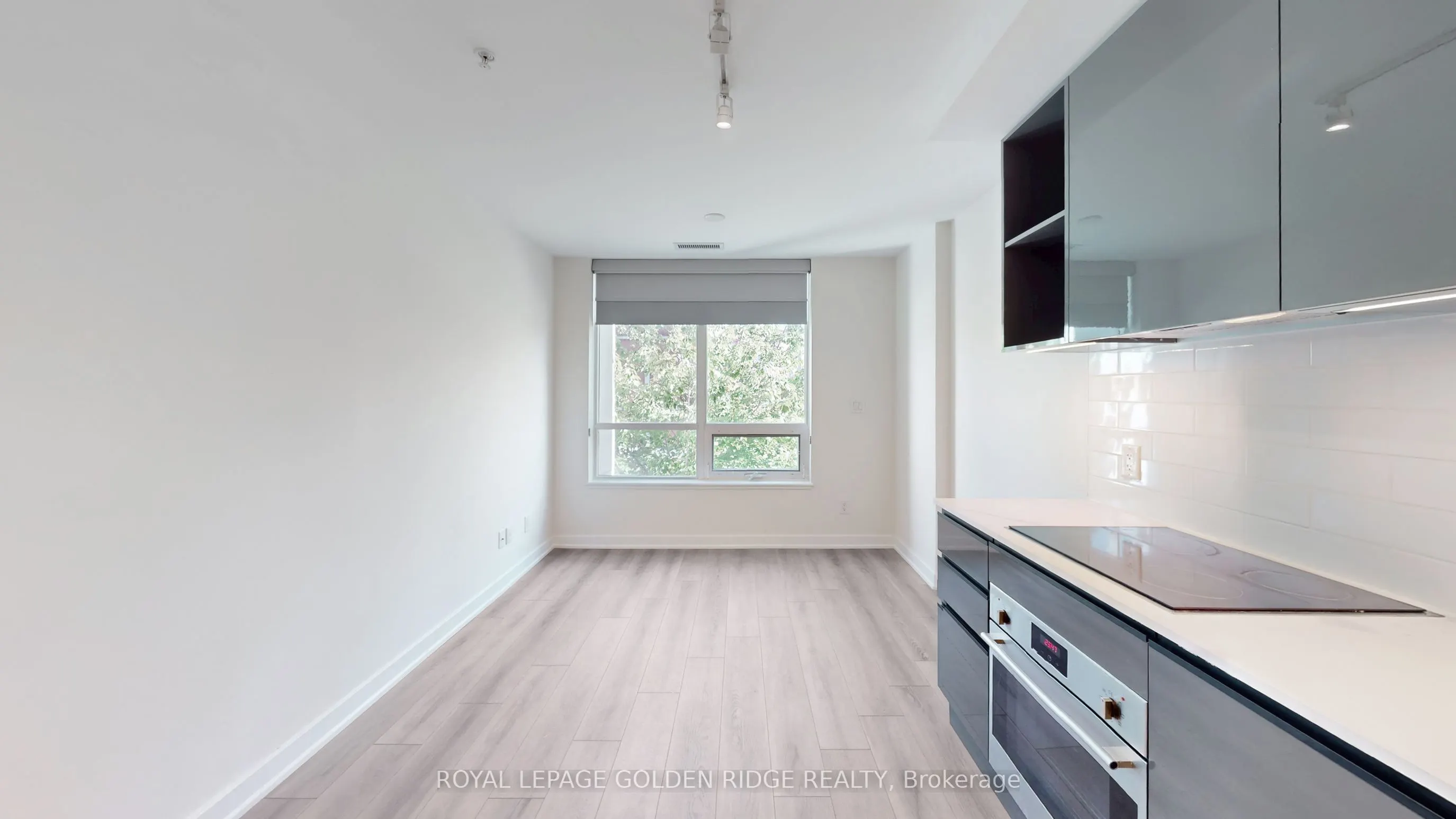 377 Madison Avenue, #224