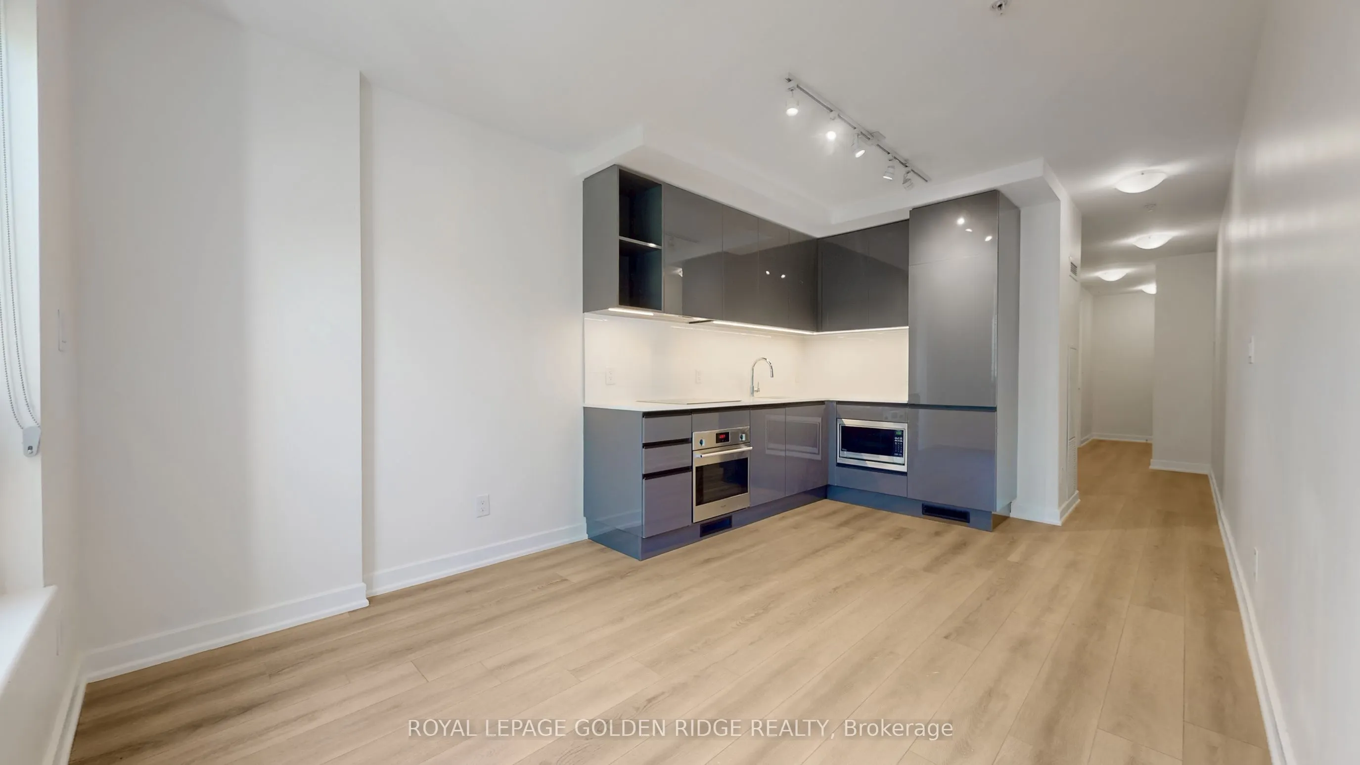 377 Madison Avenue, #224