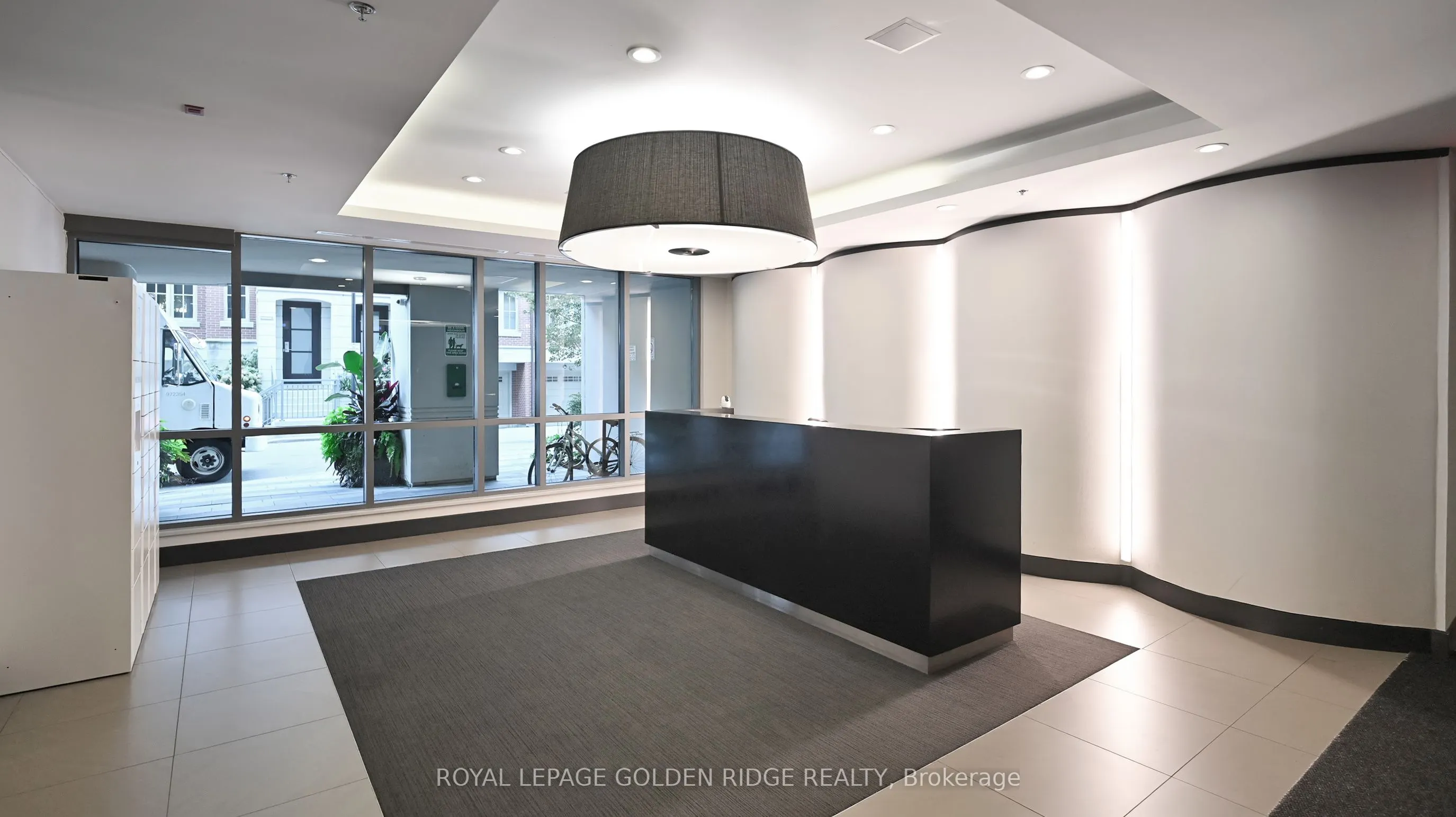 377 Madison Avenue, #224