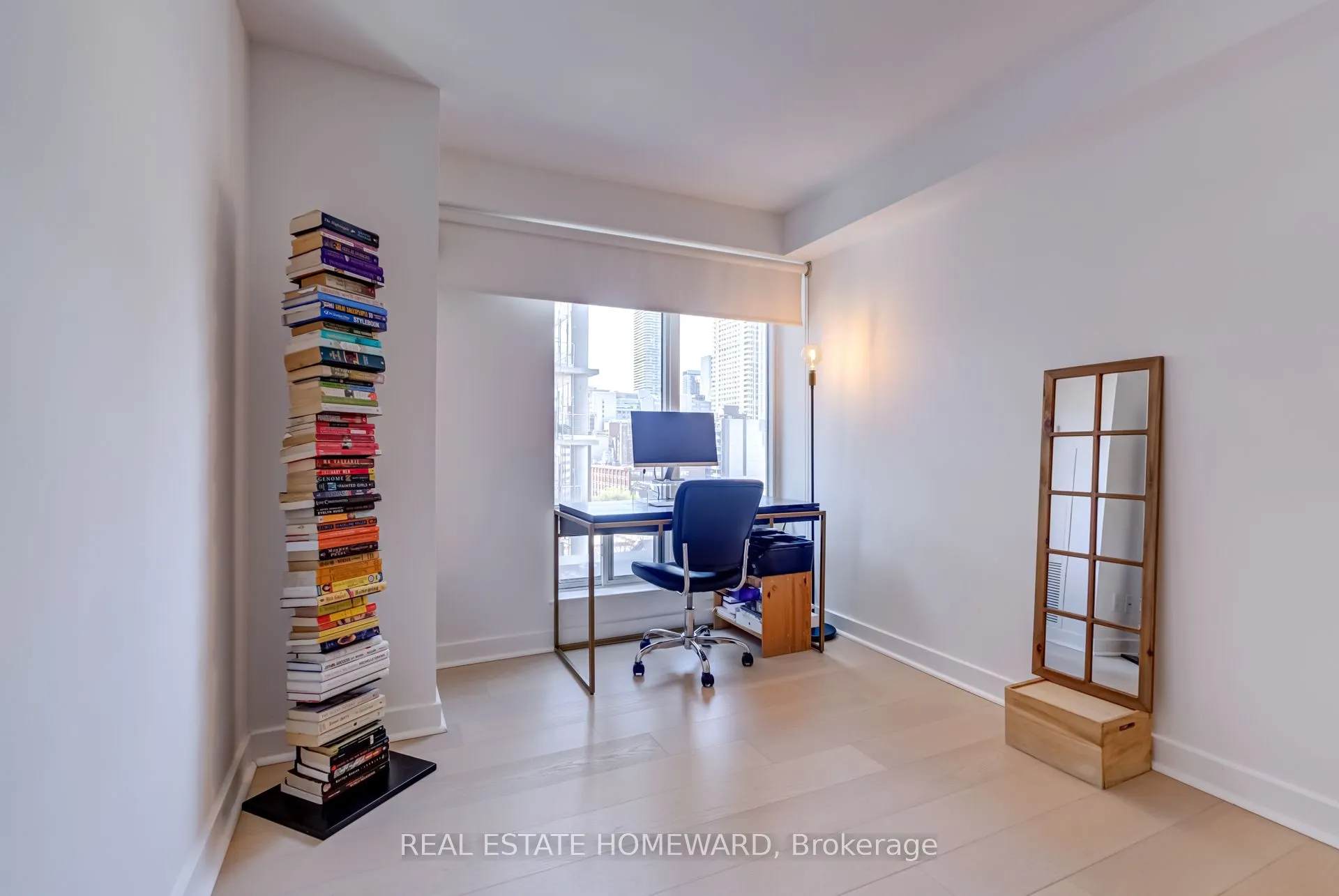 255 Richmond Street E, #1004