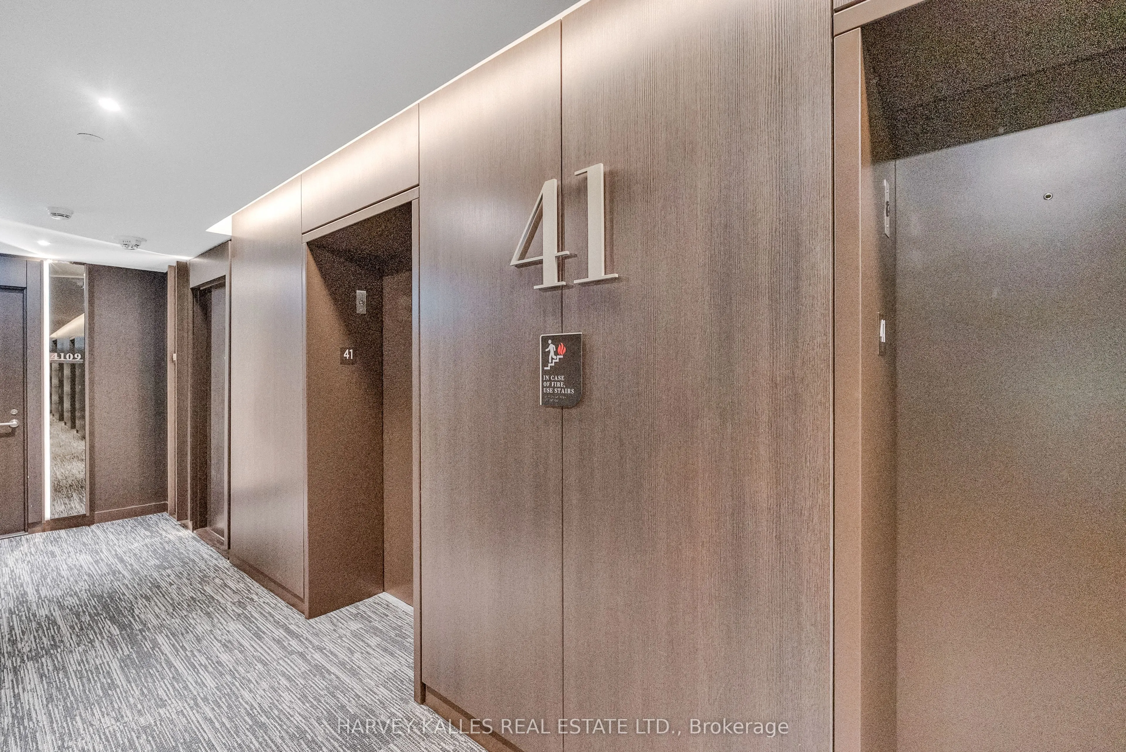 11 Yorkville Avenue, #4110
