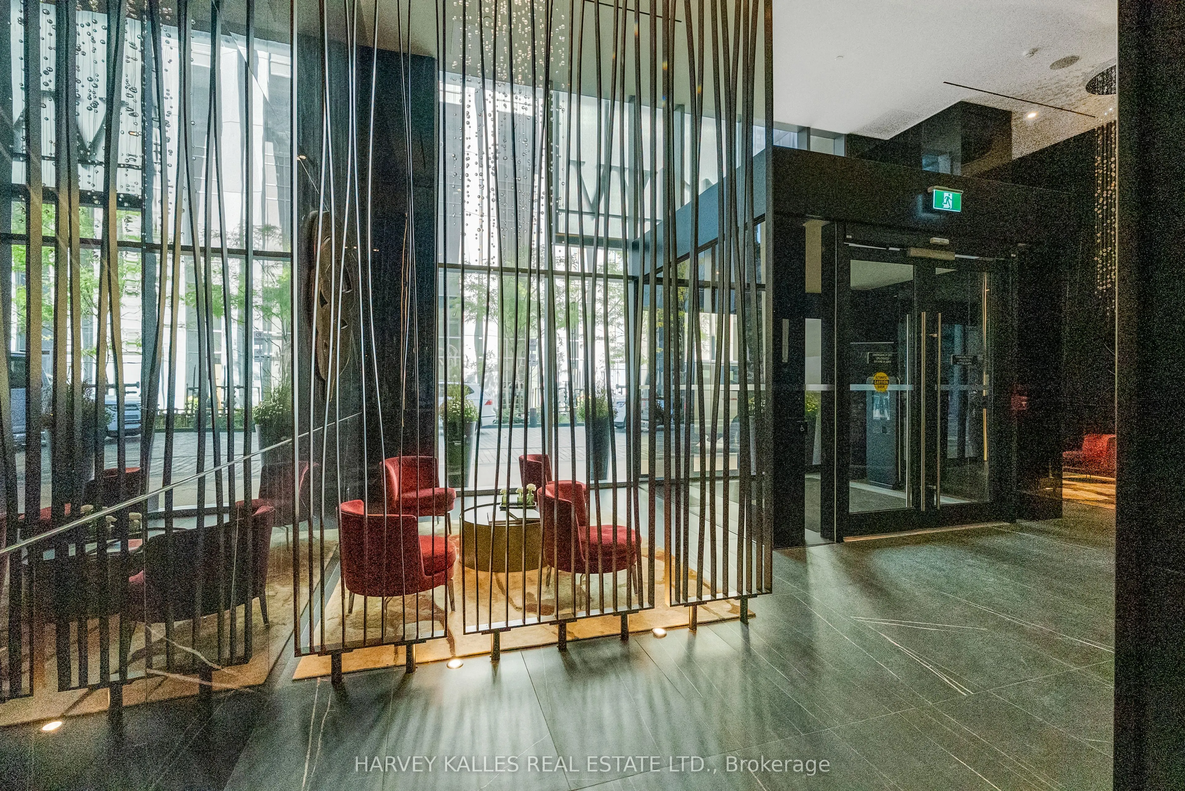 11 Yorkville Avenue, #4110