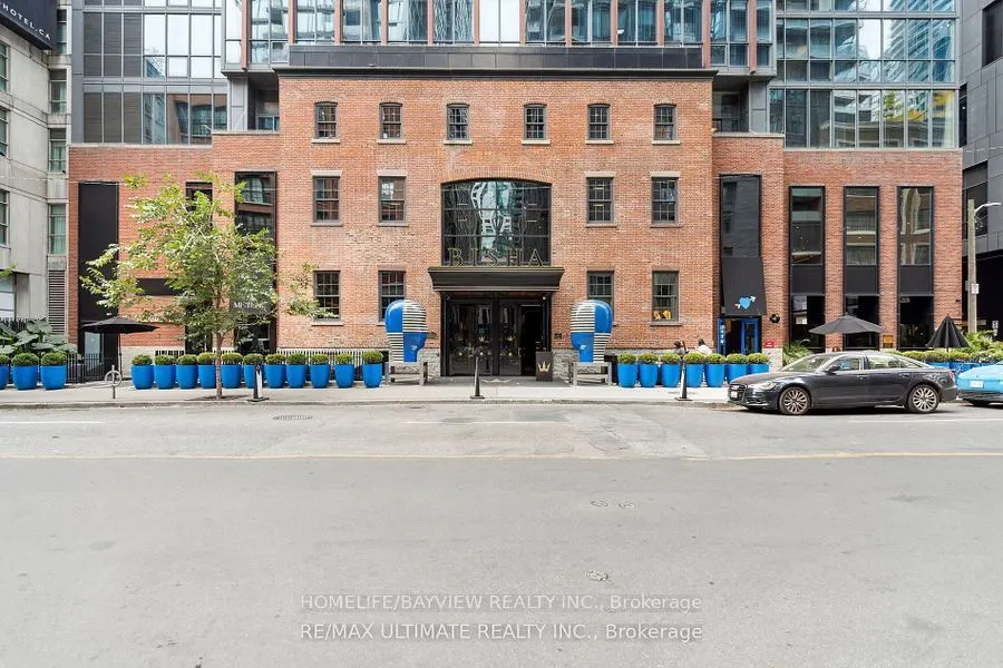 88 Blue Jays Way, #1315