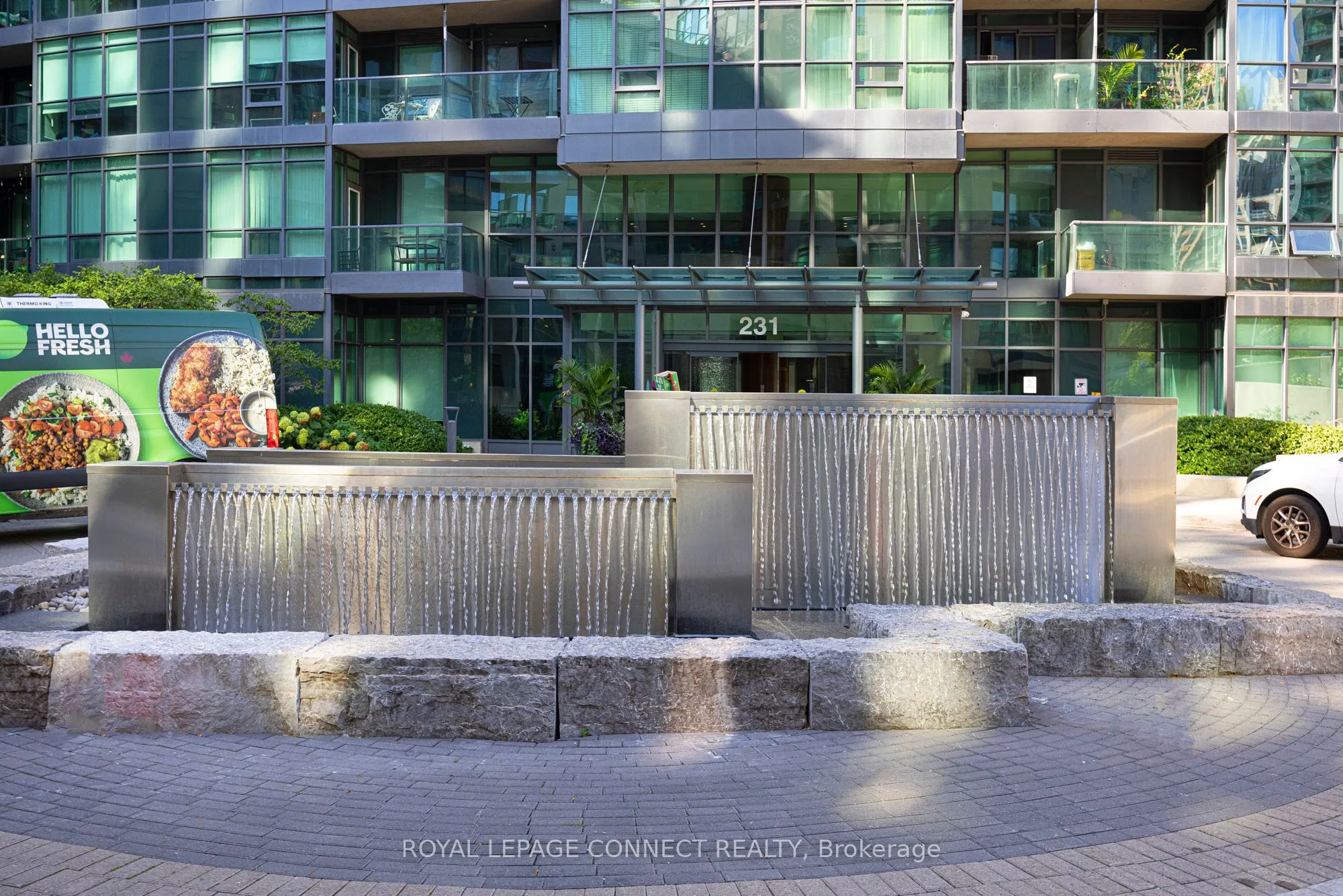 231 Fort York Boulevard, #609