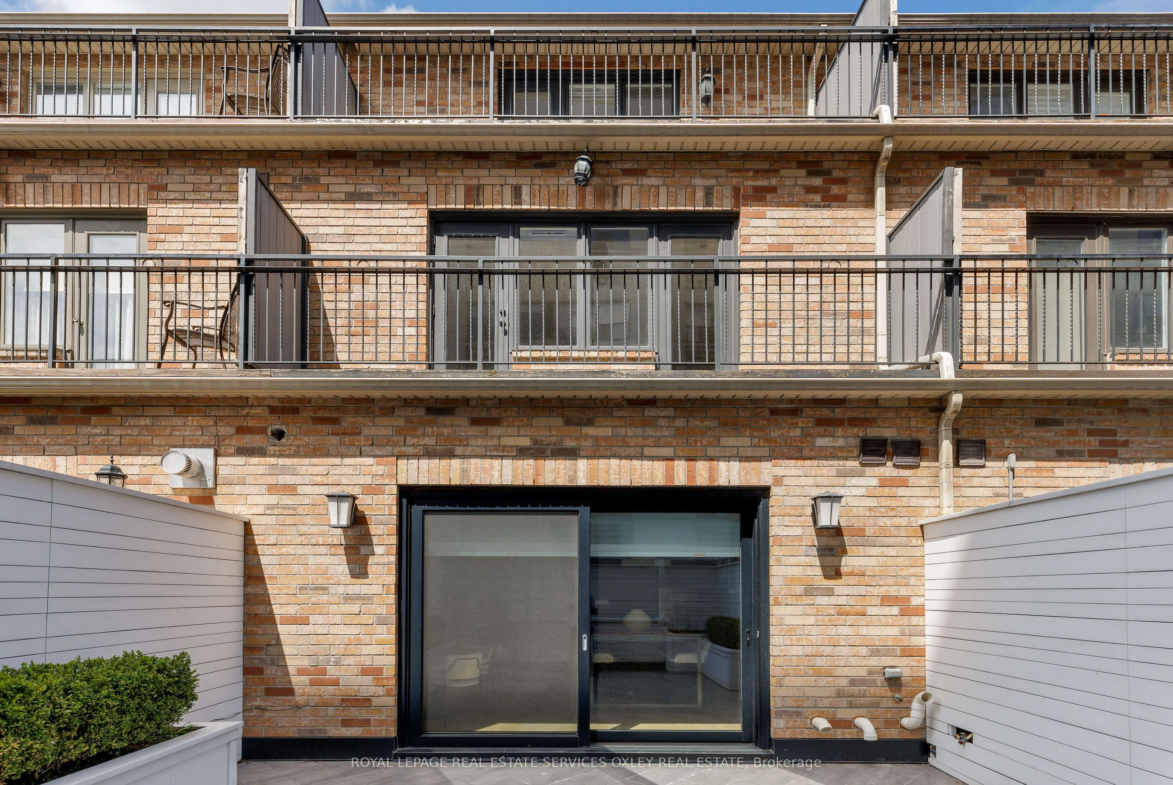 33 Webster Avenue