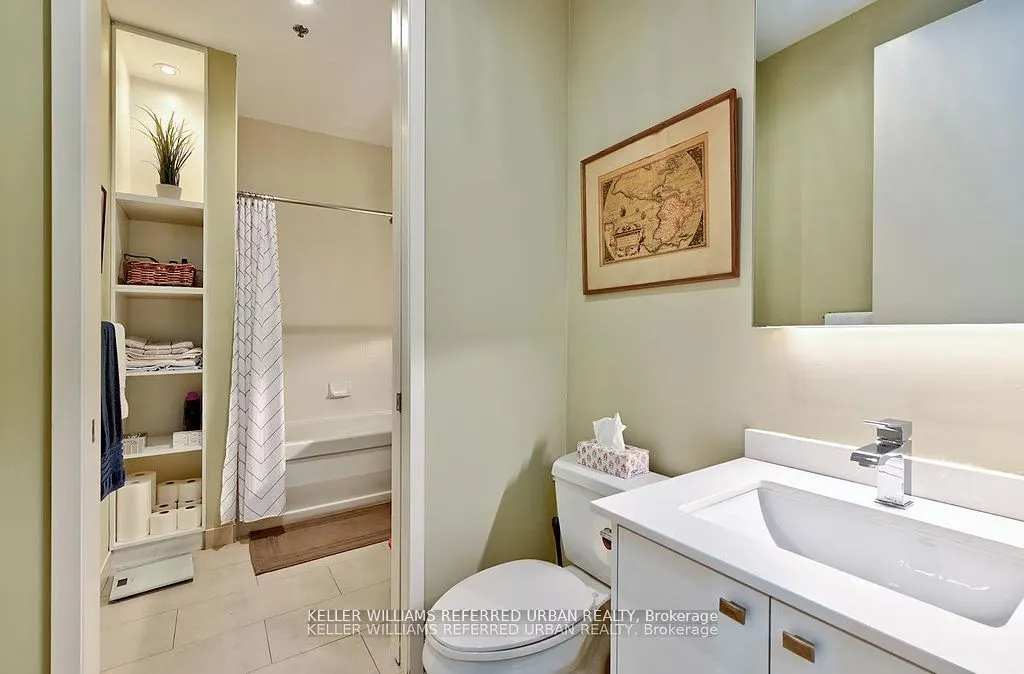 43 Hanna Avenue, #608