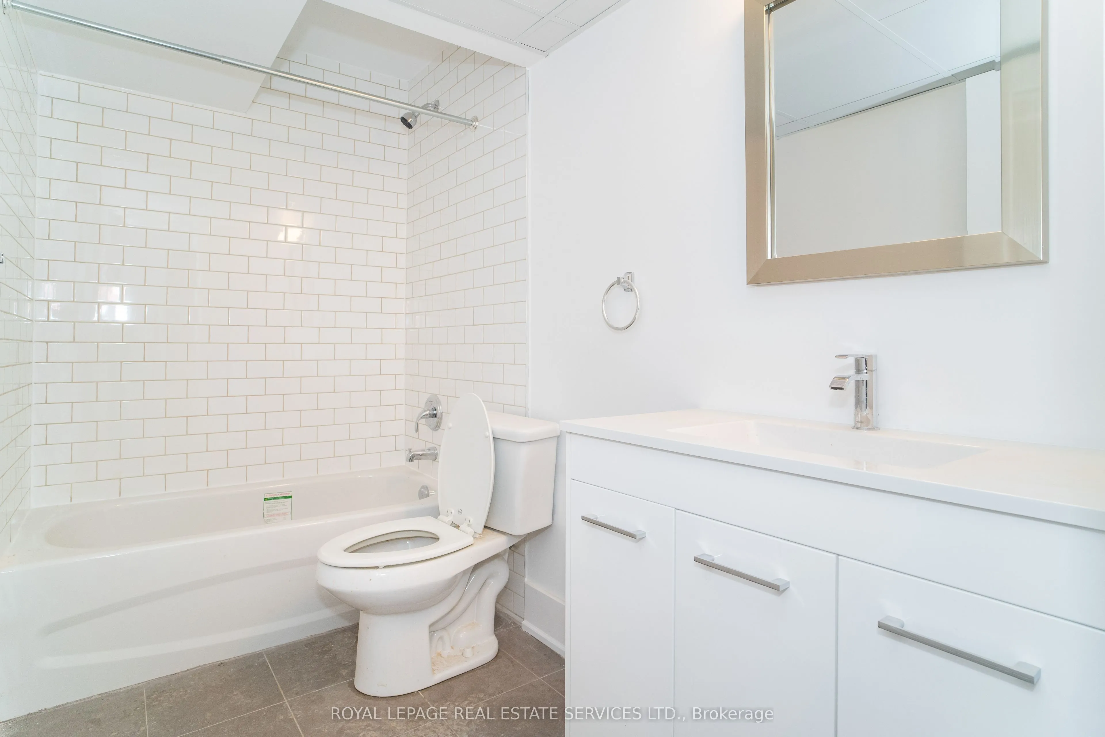 1106 St Clair Avenue W, #2A