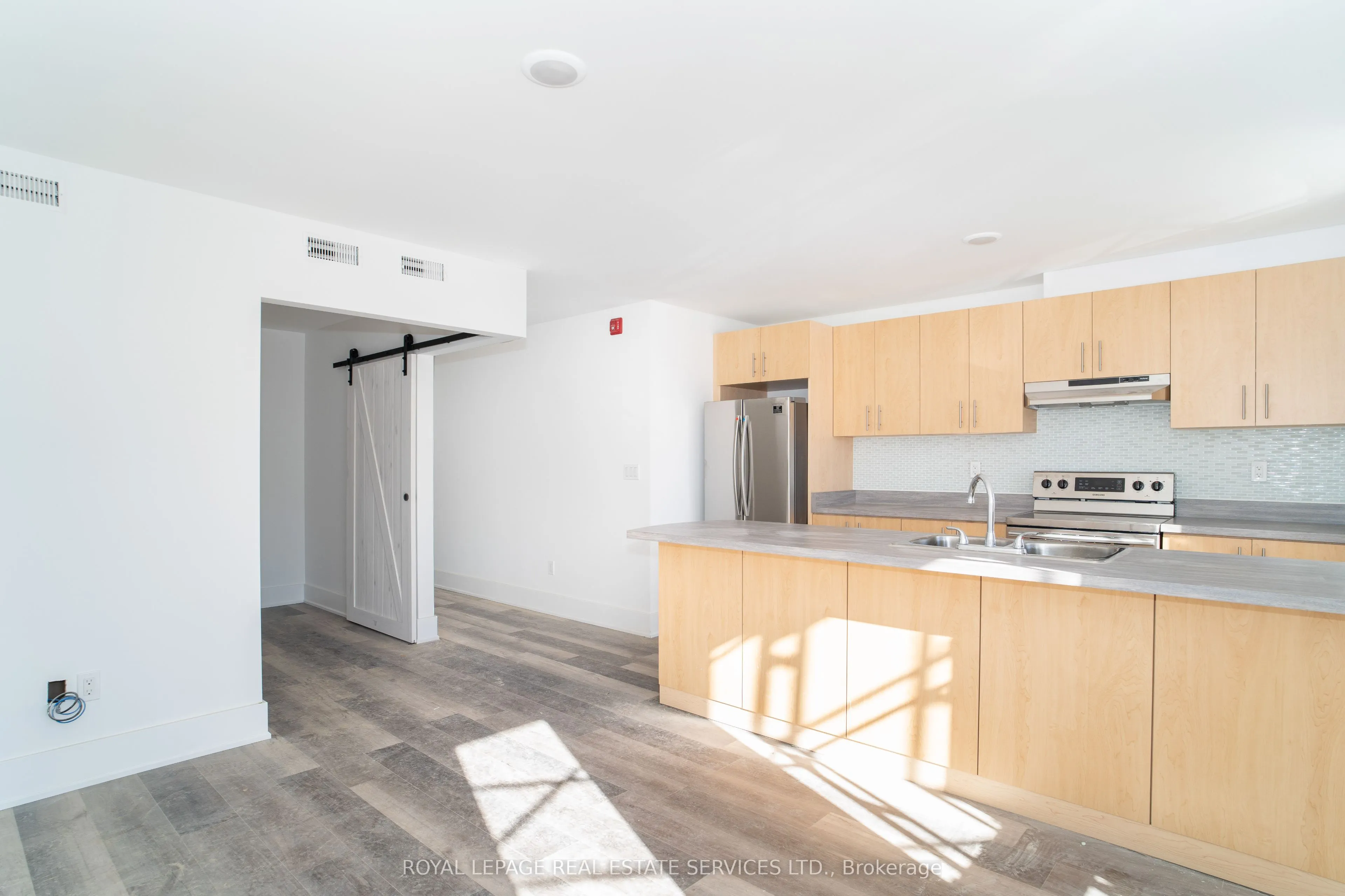 1106 St Clair Avenue W, #2A