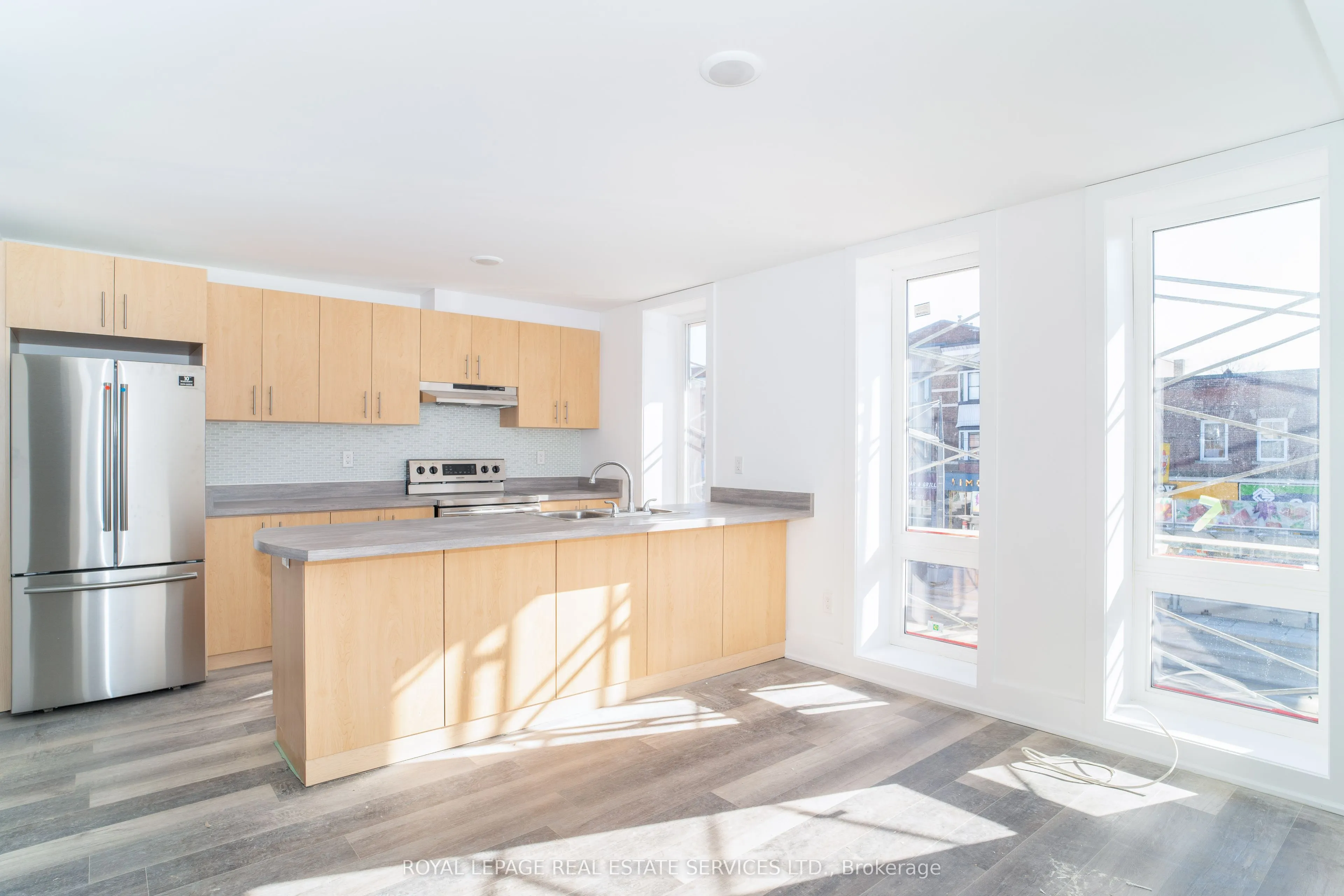 1106 St Clair Avenue W, #2A