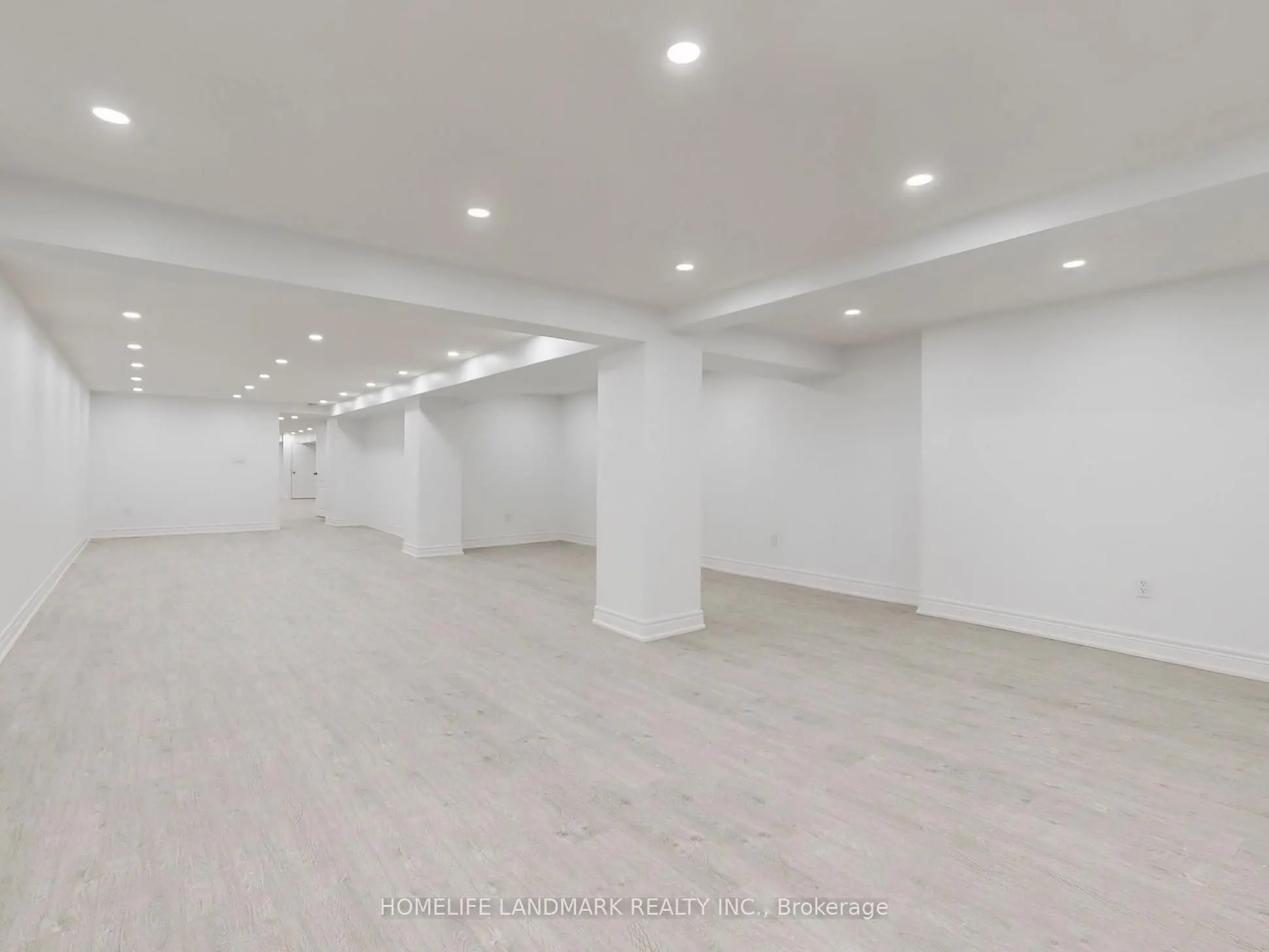 3229 Yonge Street
