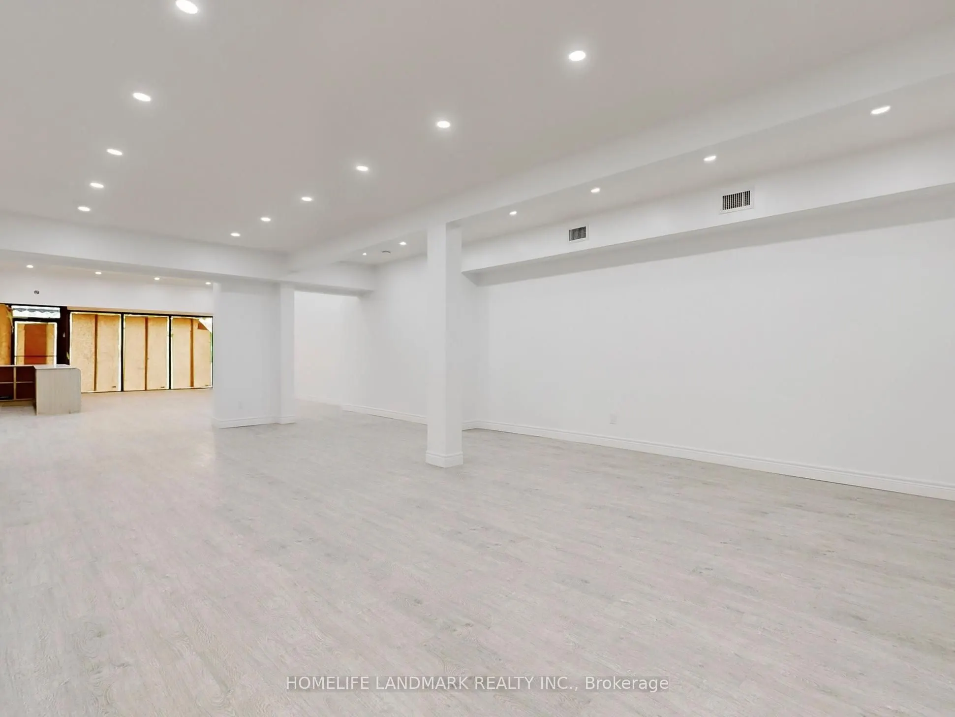 3229 Yonge Street