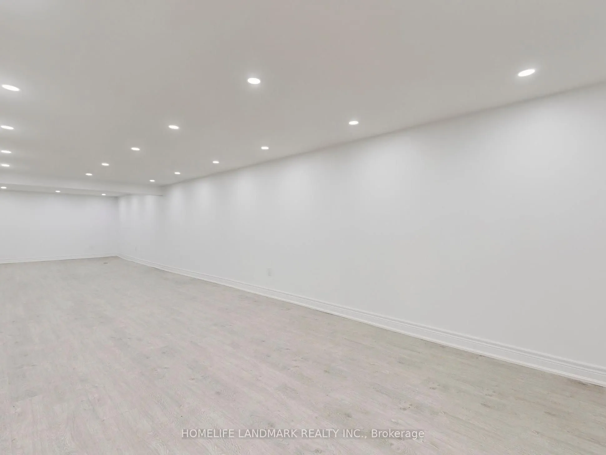 3229 Yonge Street