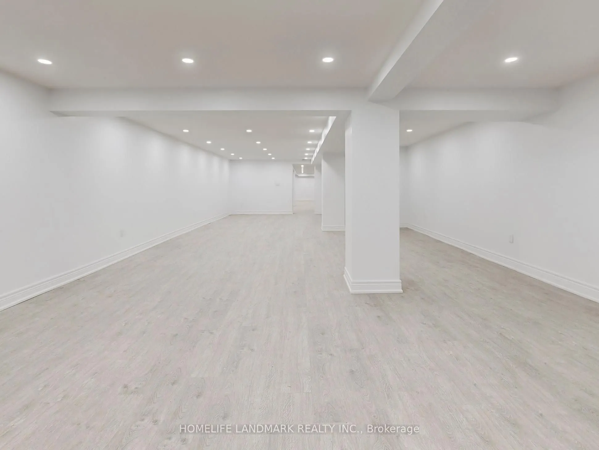 3229 Yonge Street