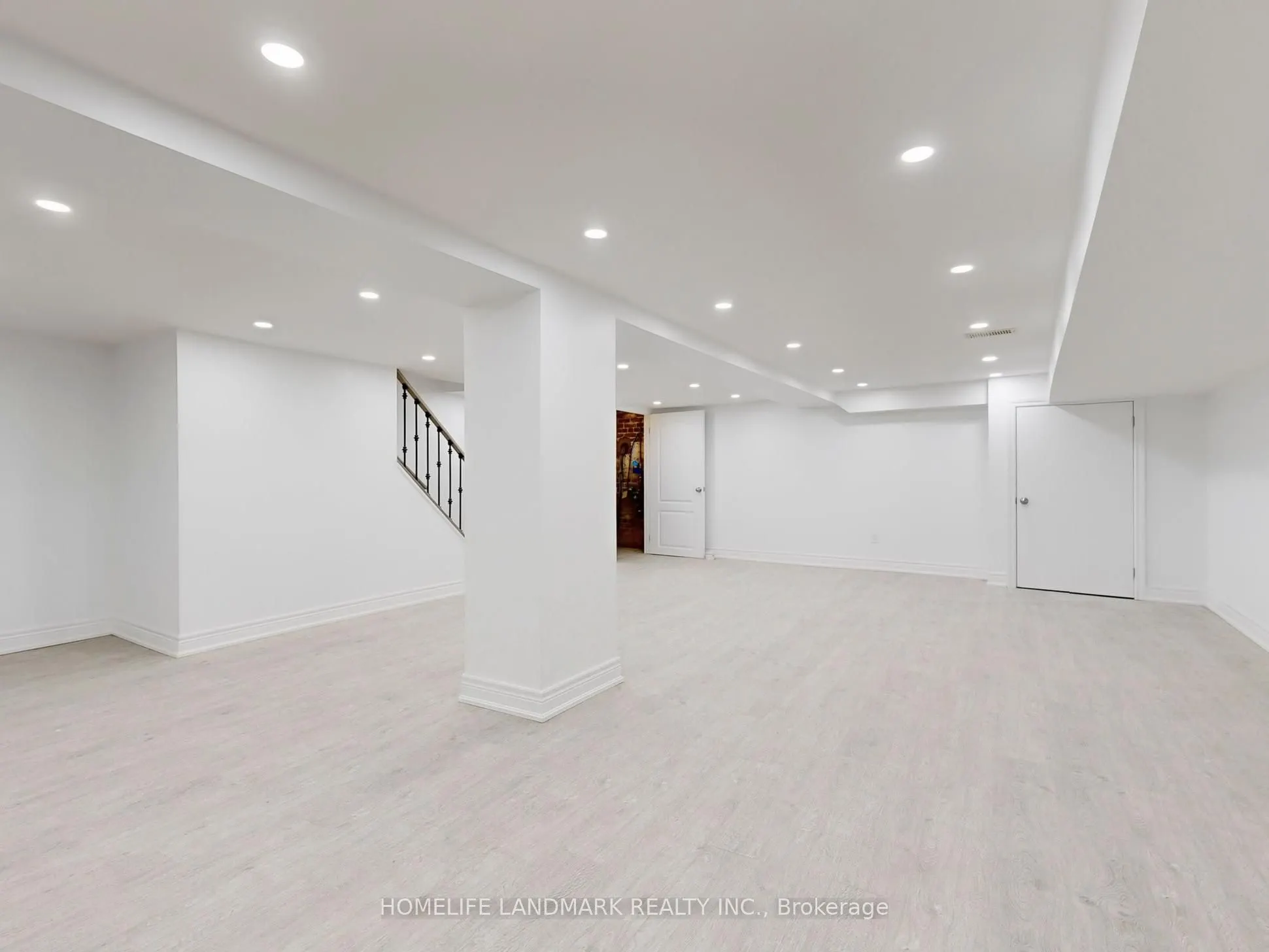 3229 Yonge Street