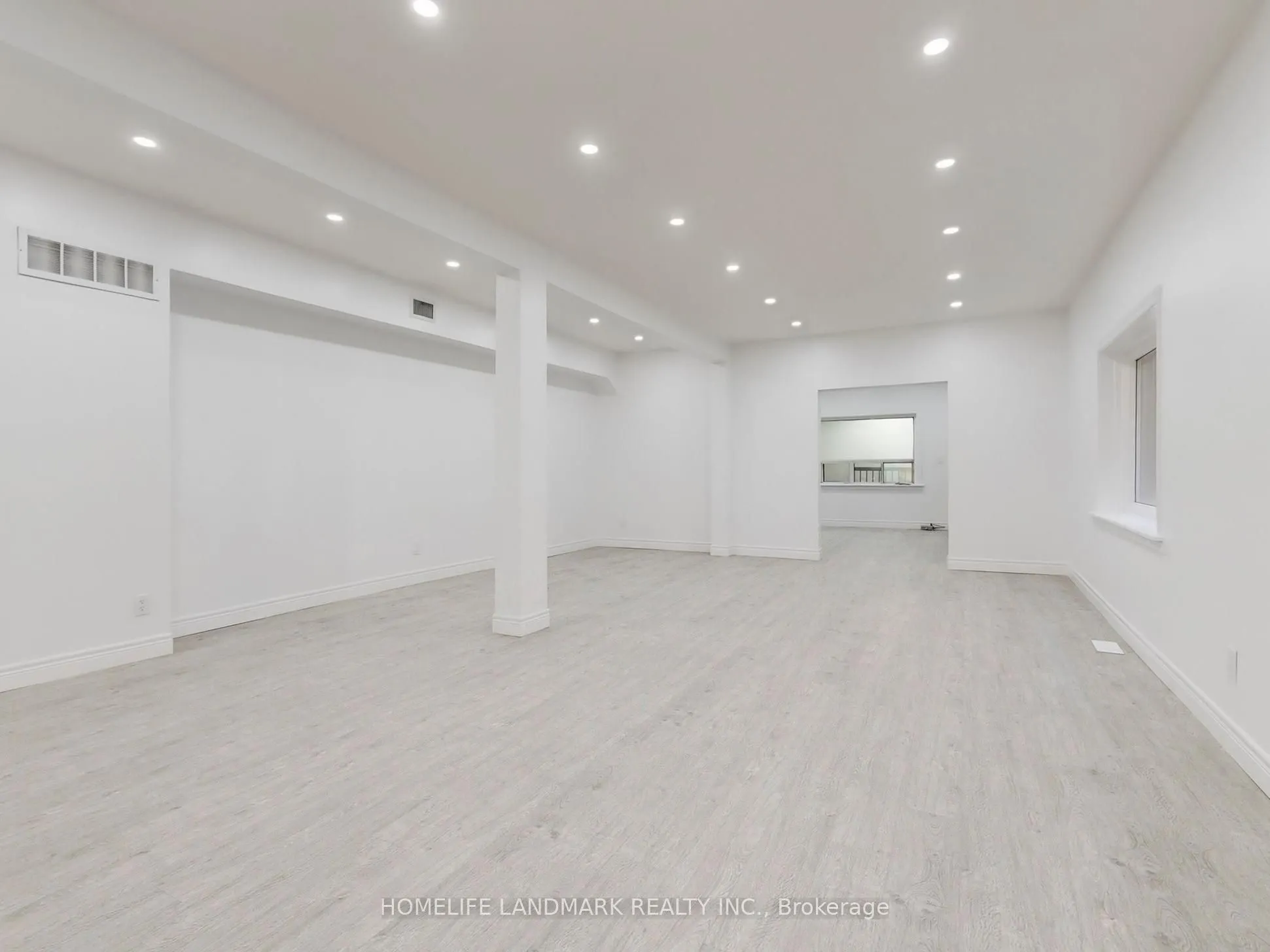 3229 Yonge Street