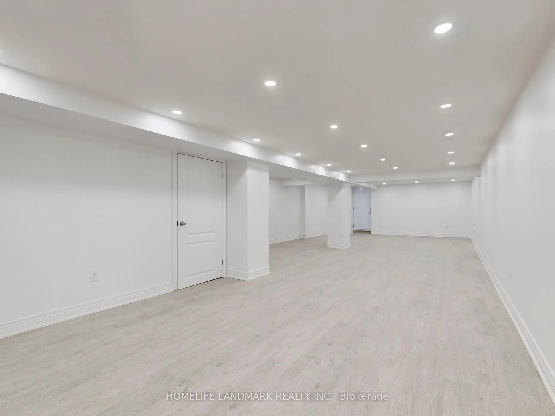 3229 Yonge Street