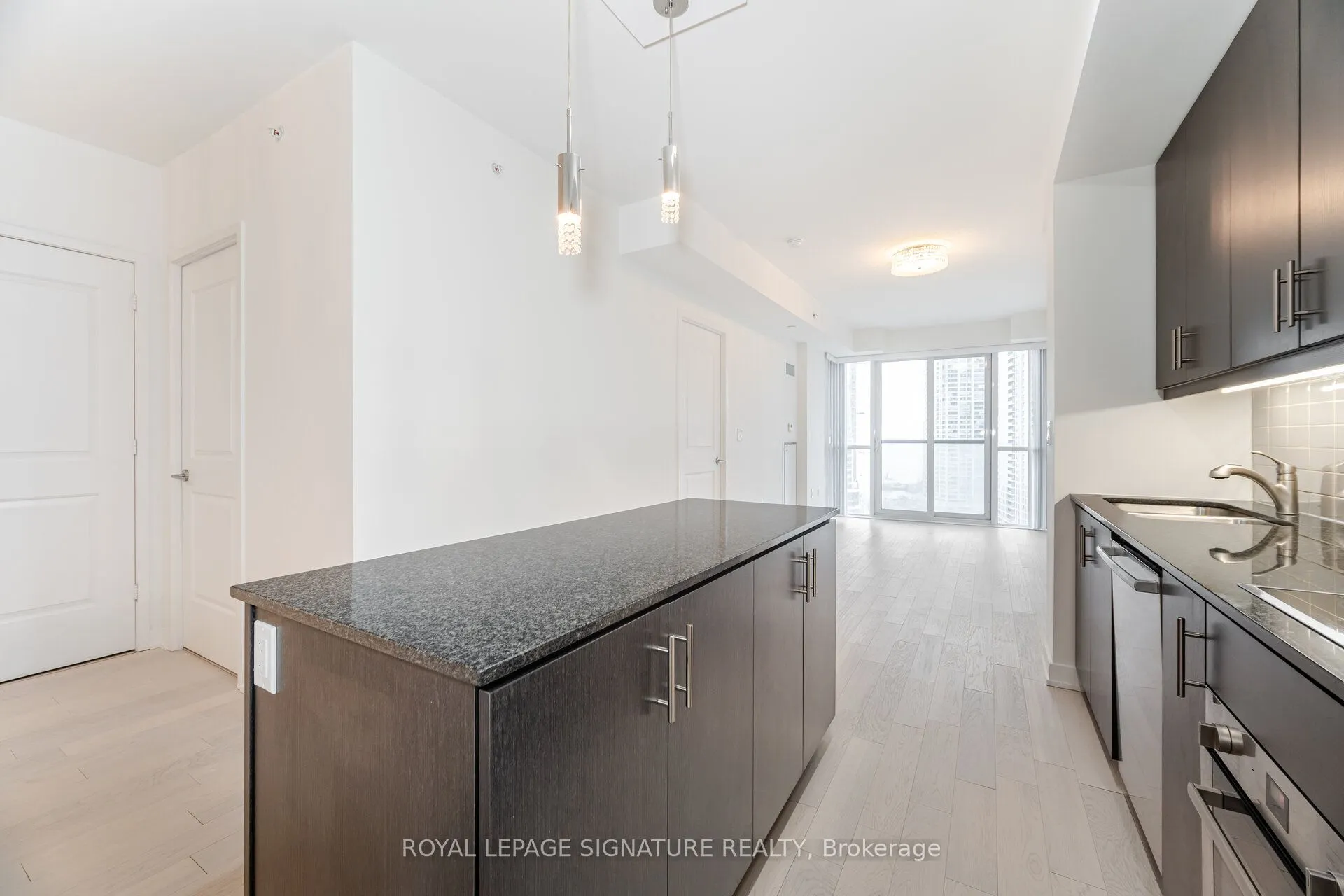 1 The Esplanade Drive, #1501