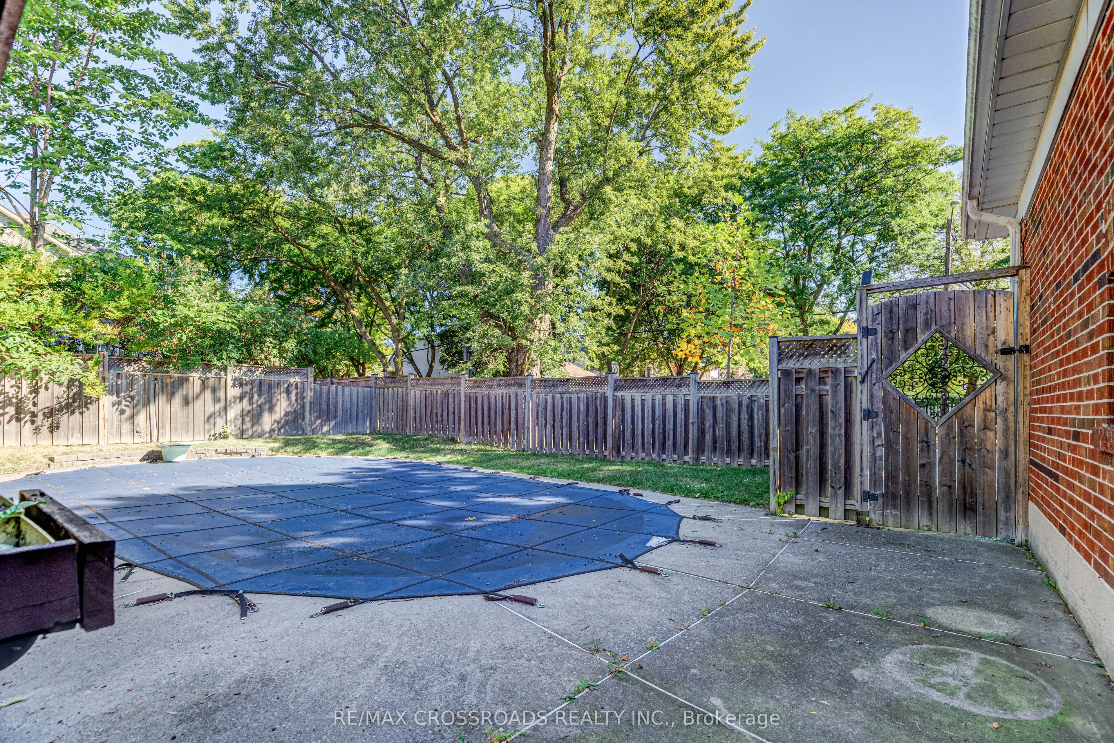 156 Florence Avenue
