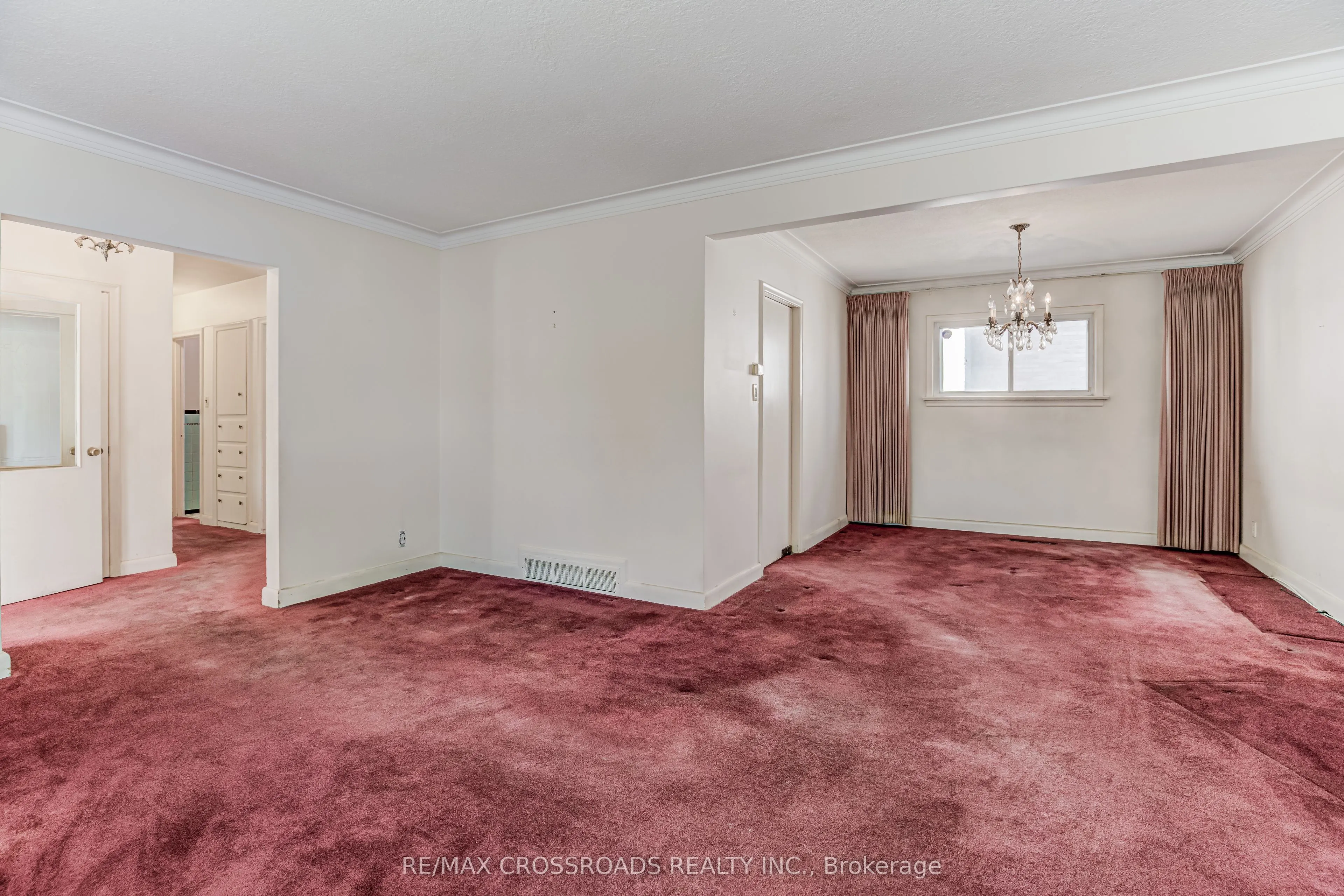 156 Florence Avenue