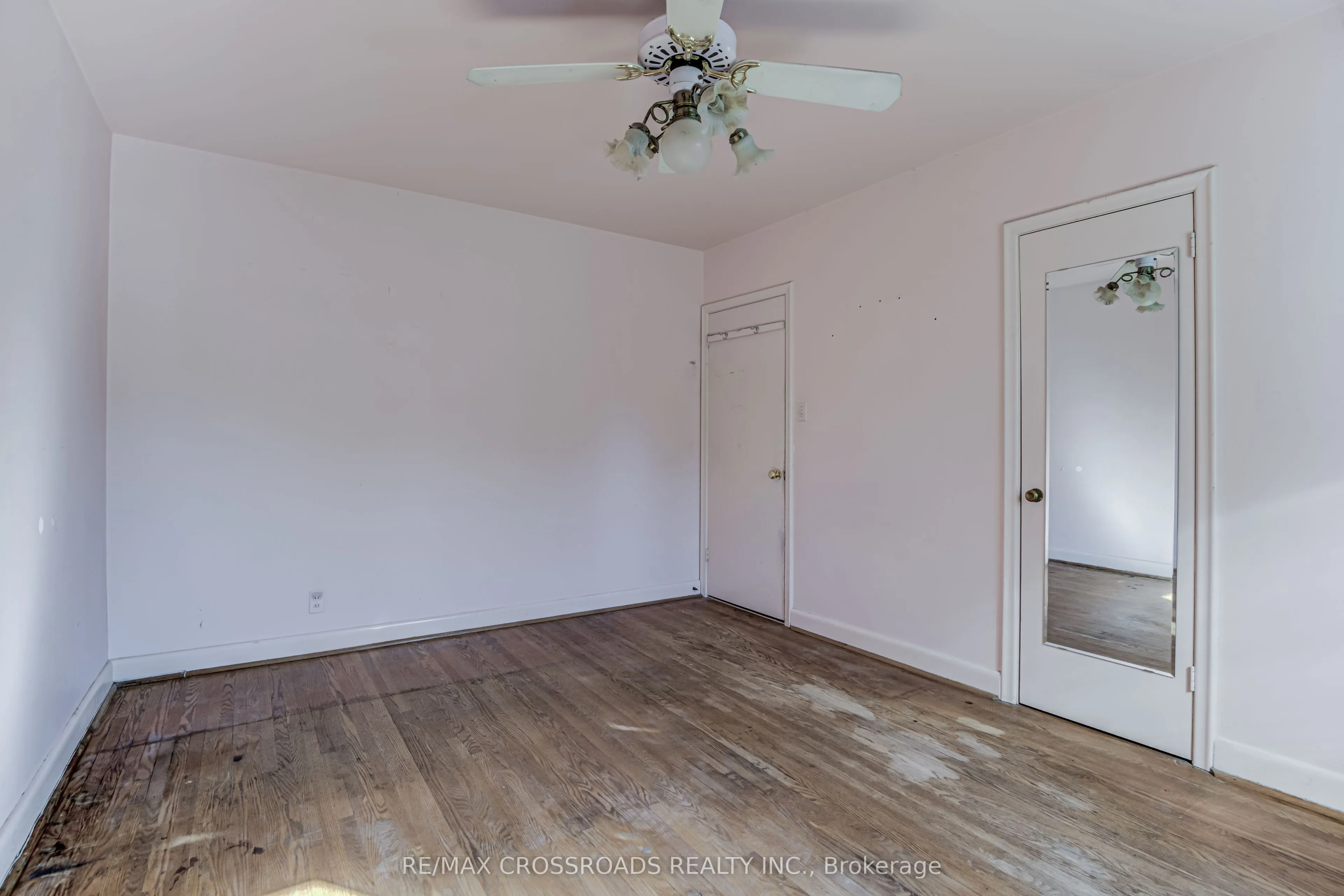 156 Florence Avenue
