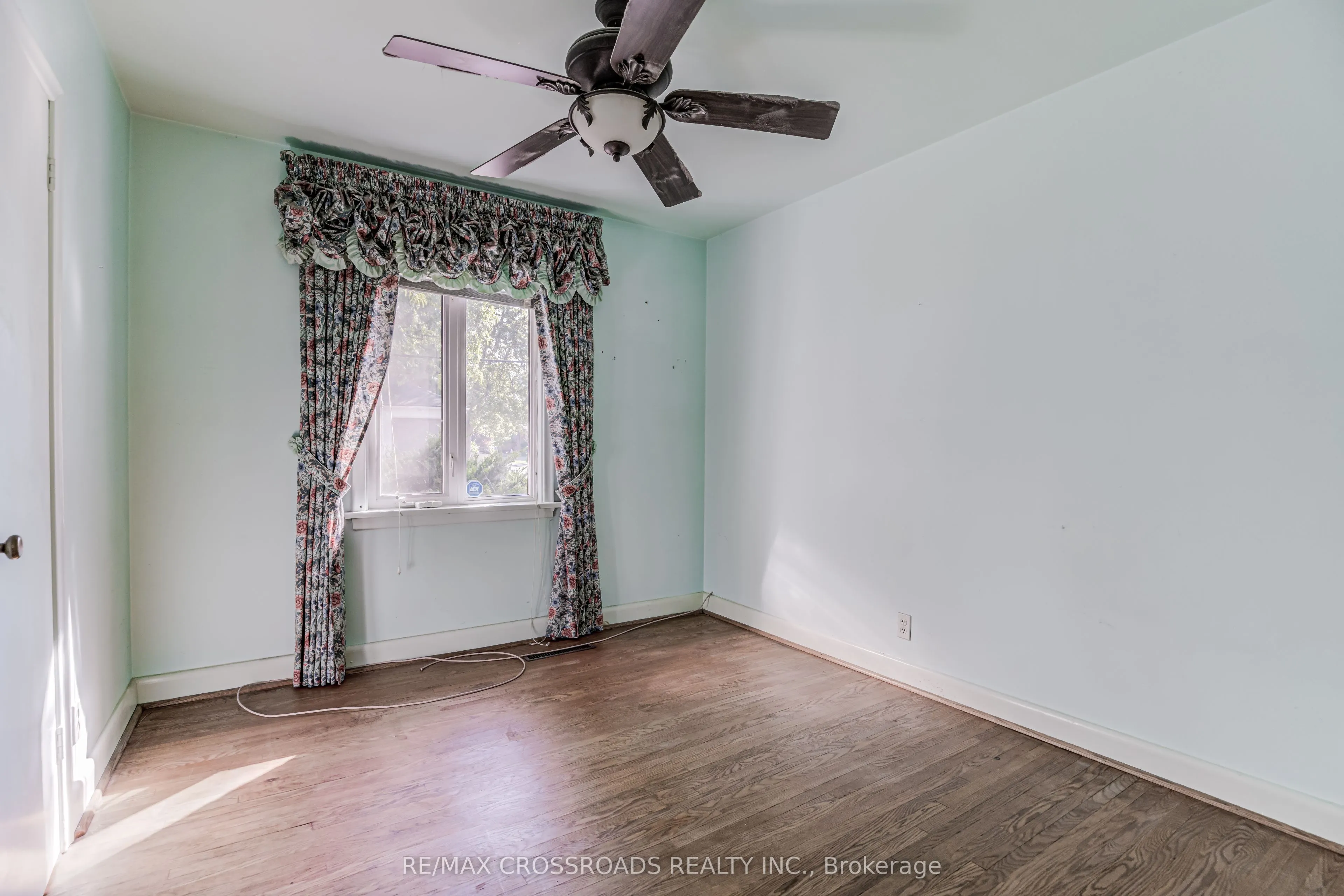 156 Florence Avenue