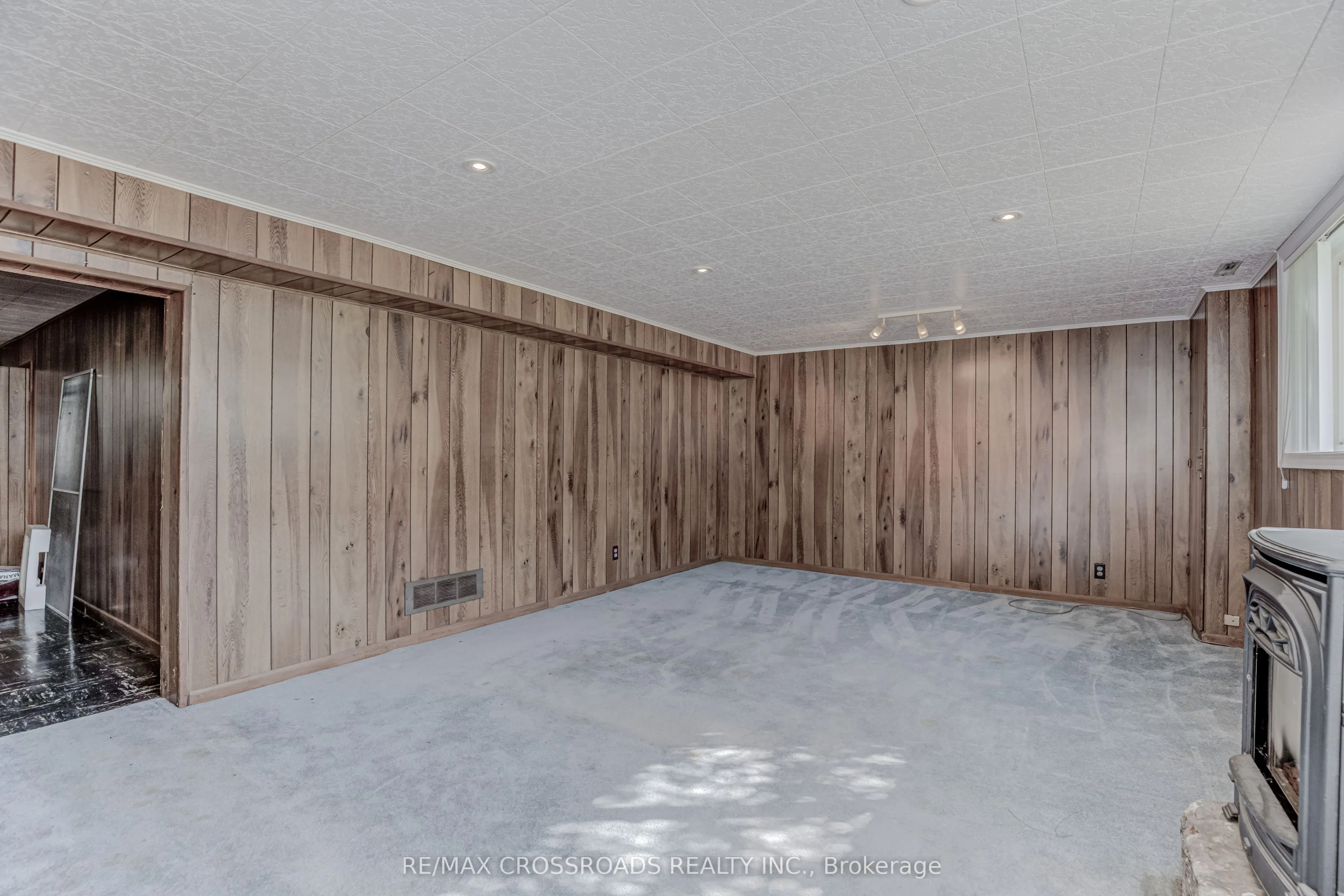 156 Florence Avenue