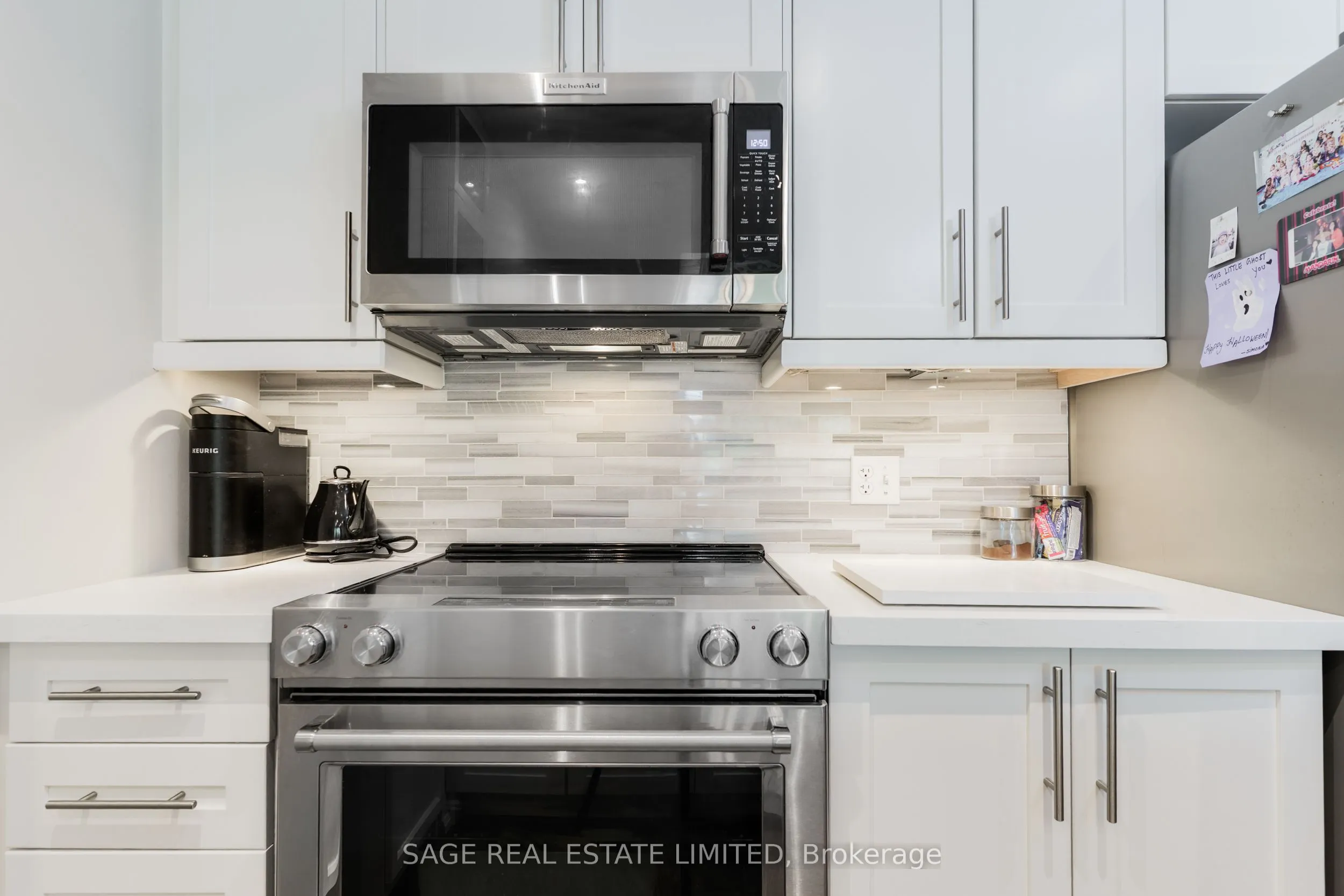 1636 Dundas Street W, #3