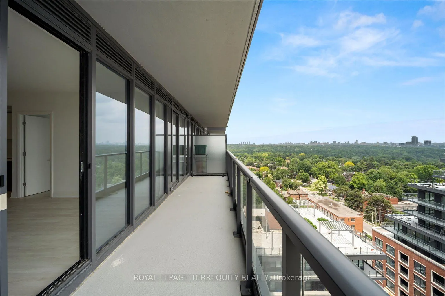 33 Frederick Todd Way, #1406