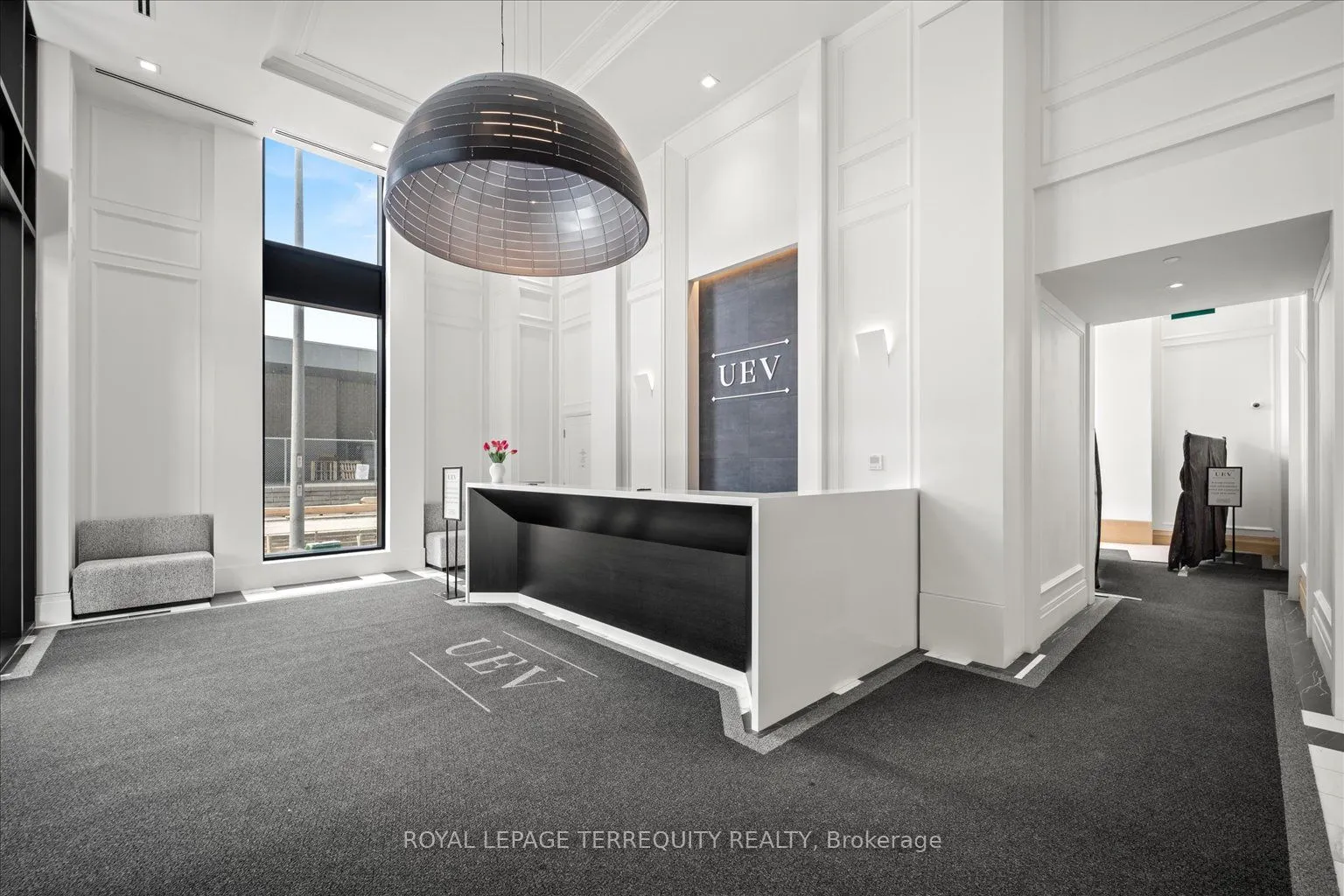 33 Frederick Todd Way, #1406