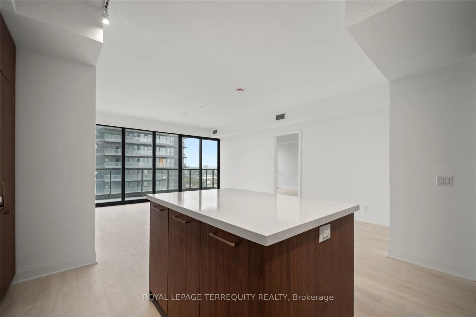 33 Frederick Todd Way, #1406