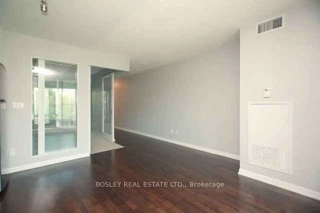 209 Fort York Boulevard, #468